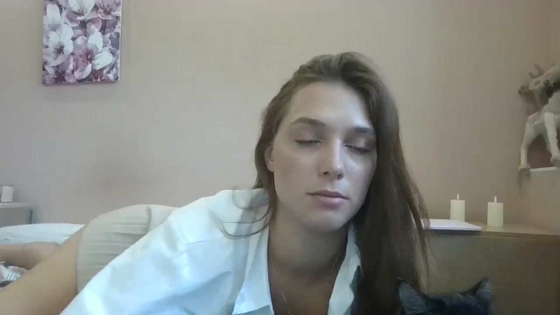 Gallery image thumbnail from HaleyReed's myfreecams stream on, 08/08/2024, 10:57 image 4 of 20