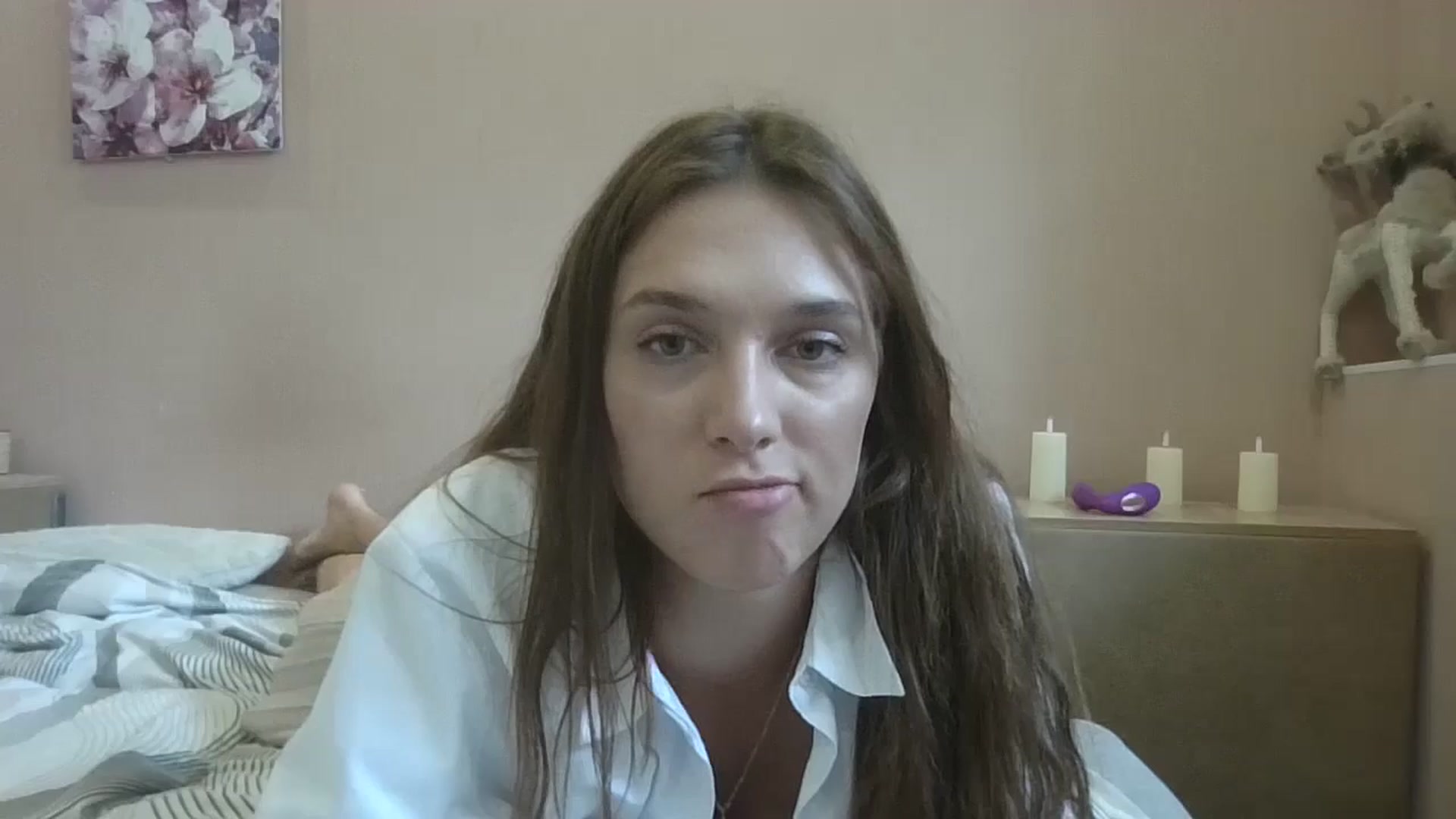 Gallery image thumbnail from HaleyReed's myfreecams stream on, 08/08/2024, 11:42 image 13 of 20