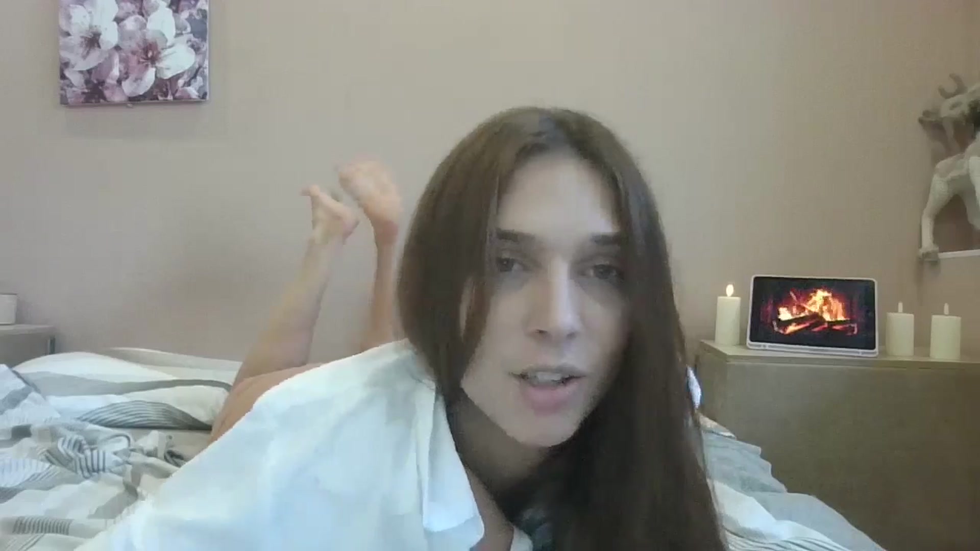 Gallery image thumbnail from HaleyReed's myfreecams stream on, 08/09/2024, 11:22 image 4 of 20