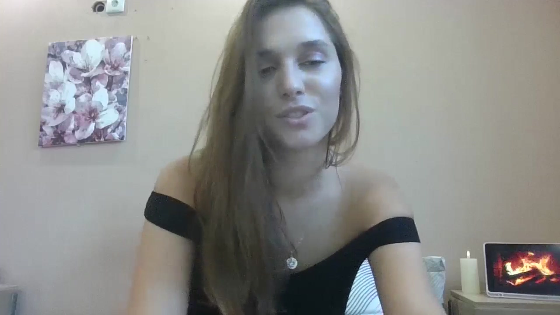 Gallery image thumbnail from HaleyReed's myfreecams stream on, 08/09/2024, 12:15 image 2 of 20