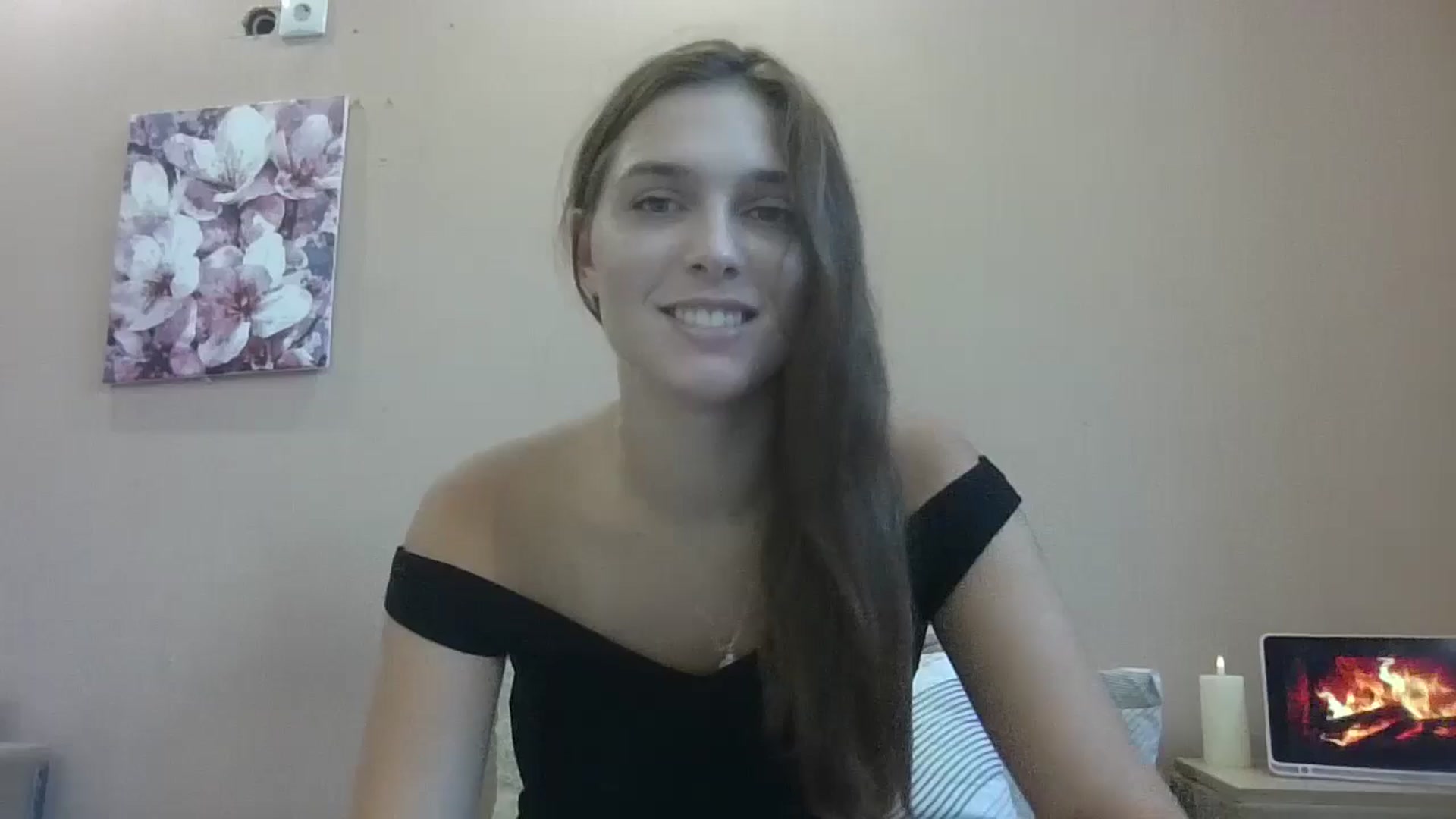 Gallery image thumbnail from HaleyReed's myfreecams stream on, 08/09/2024, 12:15 image 4 of 20