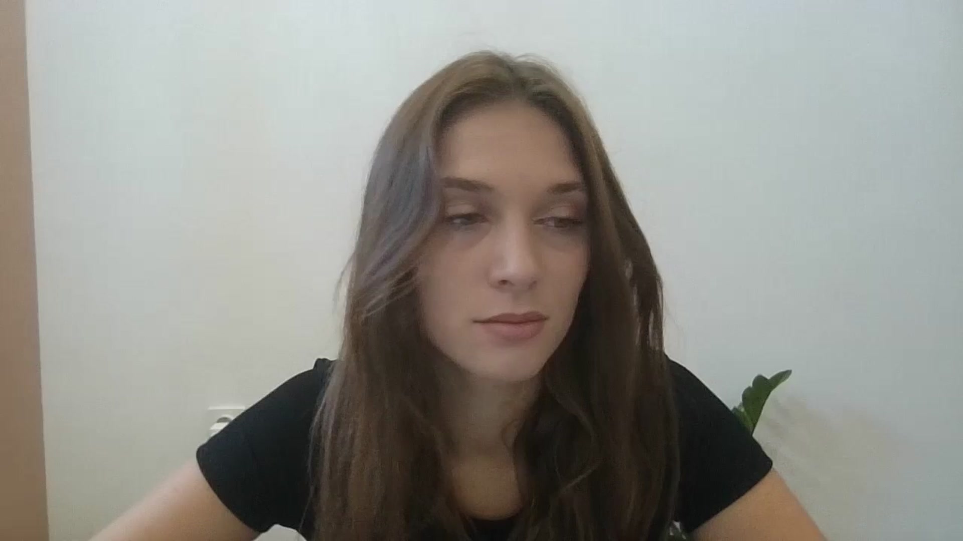 Gallery image thumbnail from HaleyReed's myfreecams stream on, 08/12/2024, 08:05 image 1 of 20