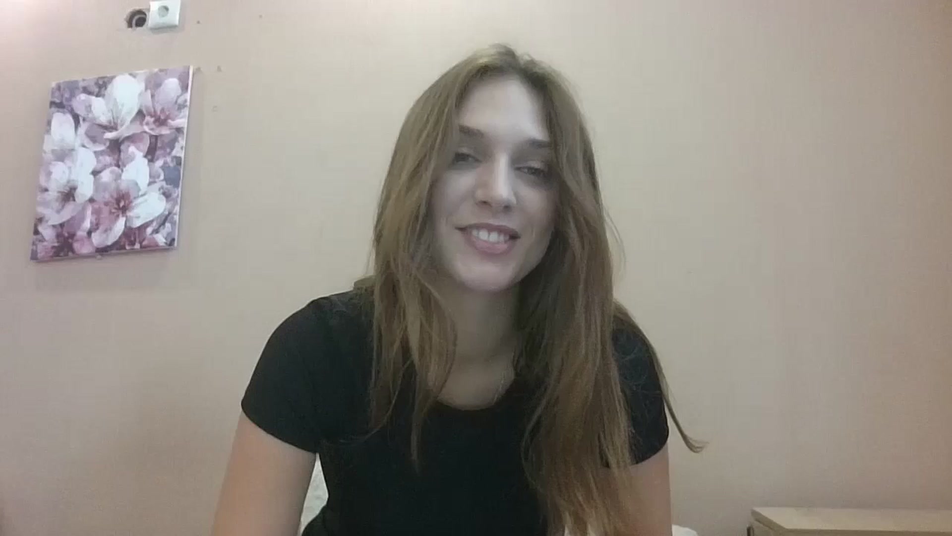 Gallery image thumbnail from HaleyReed's myfreecams stream on, 08/12/2024, 08:57 image 16 of 20