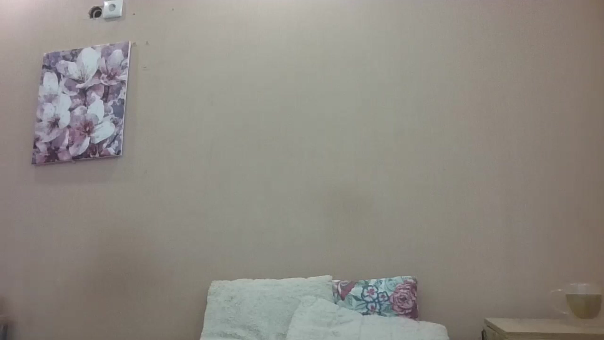 Gallery image thumbnail from HaleyReed's myfreecams stream on, 08/12/2024, 08:57 image 1 of 20