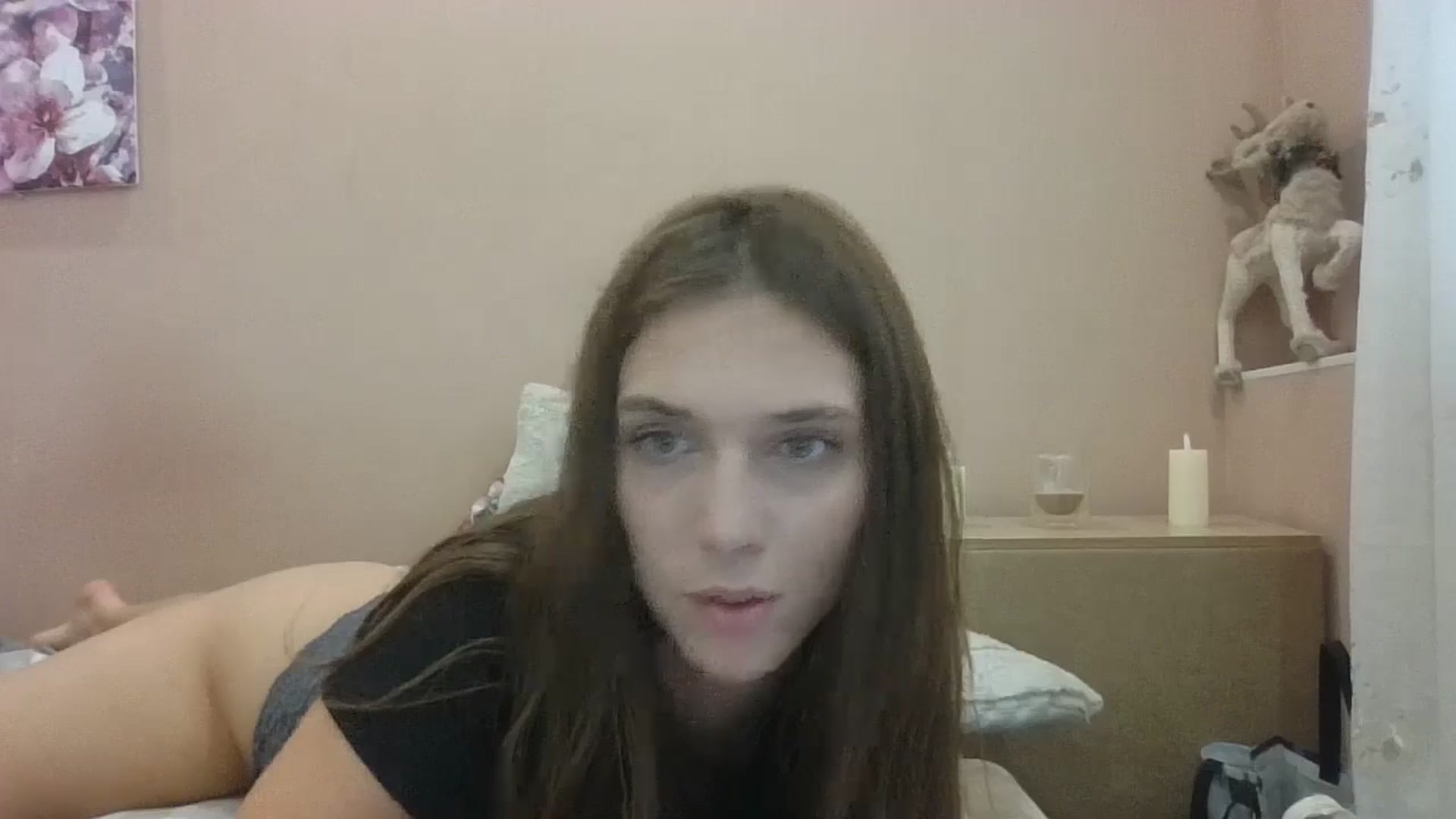 Gallery image thumbnail from HaleyReed's myfreecams stream on, 08/12/2024, 10:10 image 7 of 20