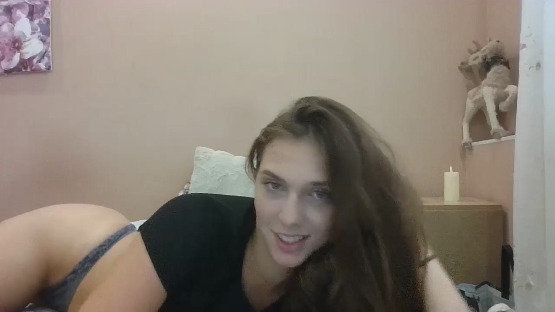 Gallery image thumbnail from HaleyReed's myfreecams stream on, 08/12/2024, 10:10 image 13 of 20