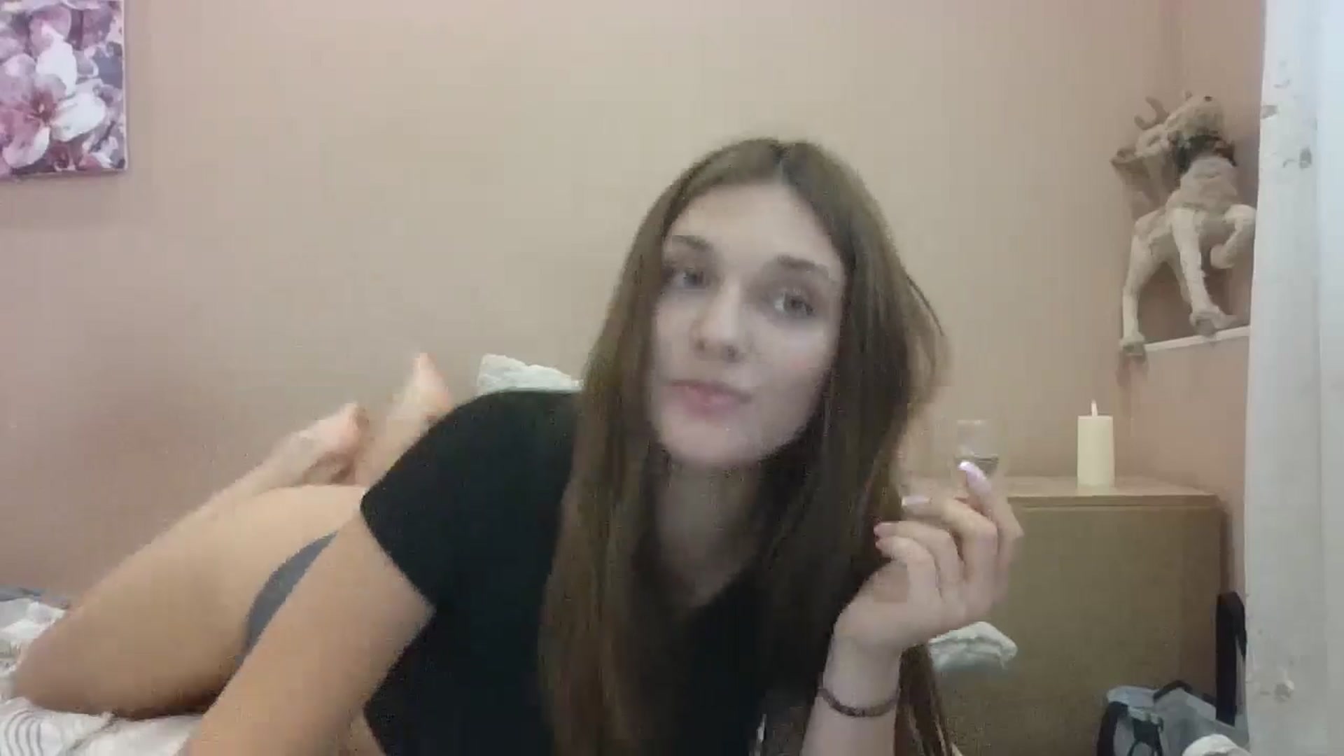 Gallery image thumbnail from HaleyReed's myfreecams stream on, 08/12/2024, 10:10 image 9 of 20