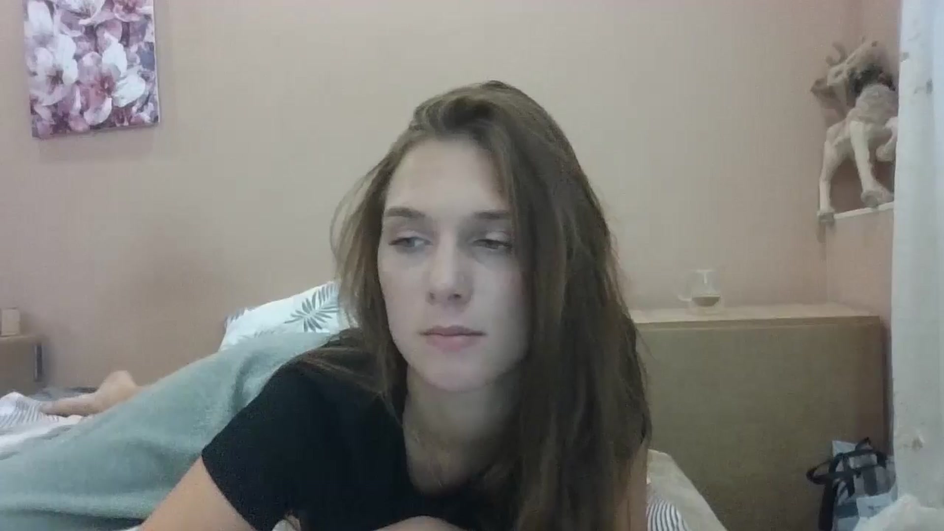 Gallery image thumbnail from HaleyReed's myfreecams stream on, 08/12/2024, 12:32 image 10 of 20
