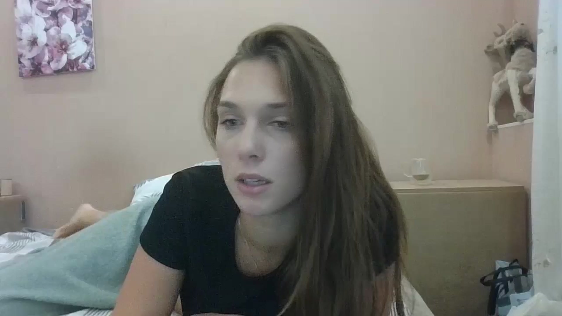 Gallery image thumbnail from HaleyReed's myfreecams stream on, 08/12/2024, 12:32 image 1 of 20