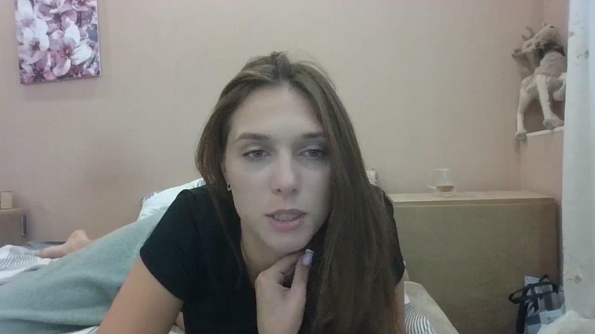 Gallery image thumbnail from HaleyReed's myfreecams stream on, 08/12/2024, 12:32 image 12 of 20