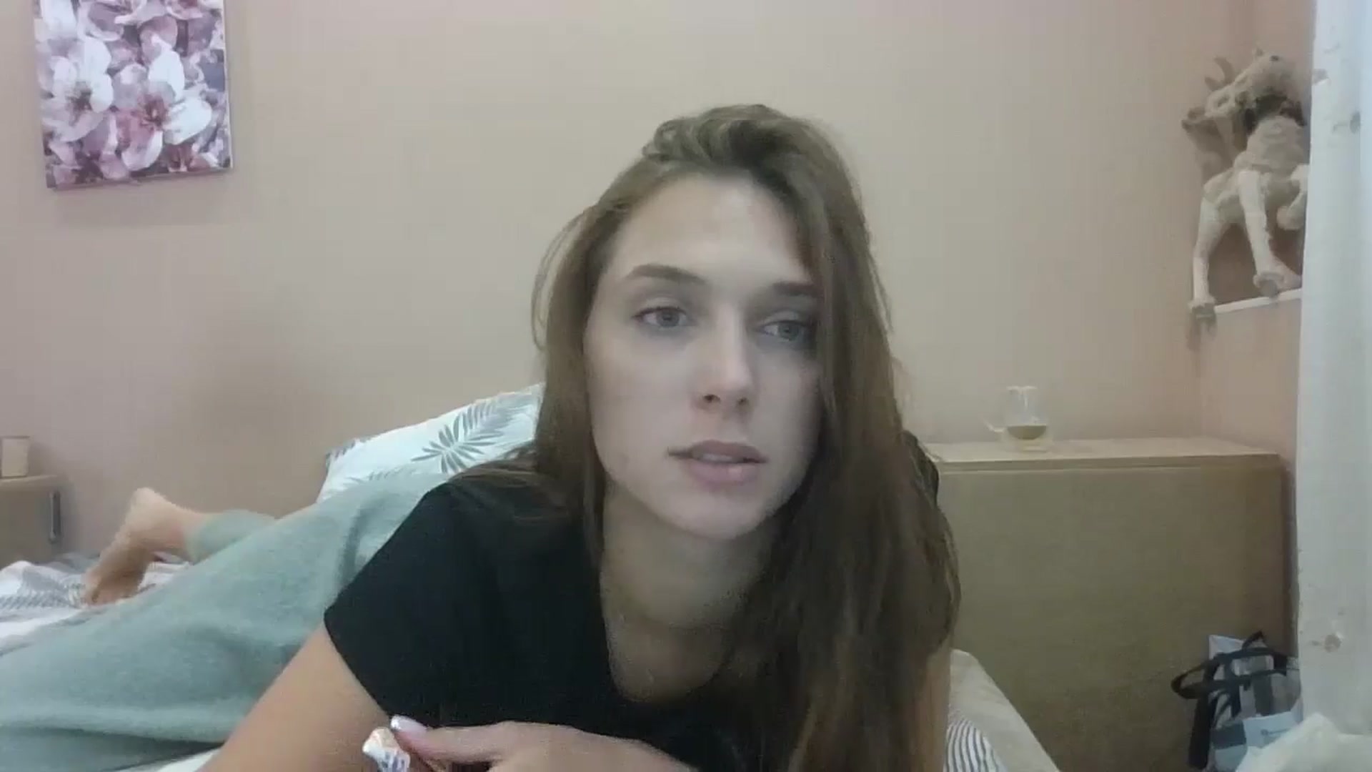 Gallery image thumbnail from HaleyReed's myfreecams stream on, 08/12/2024, 12:32 image 8 of 20