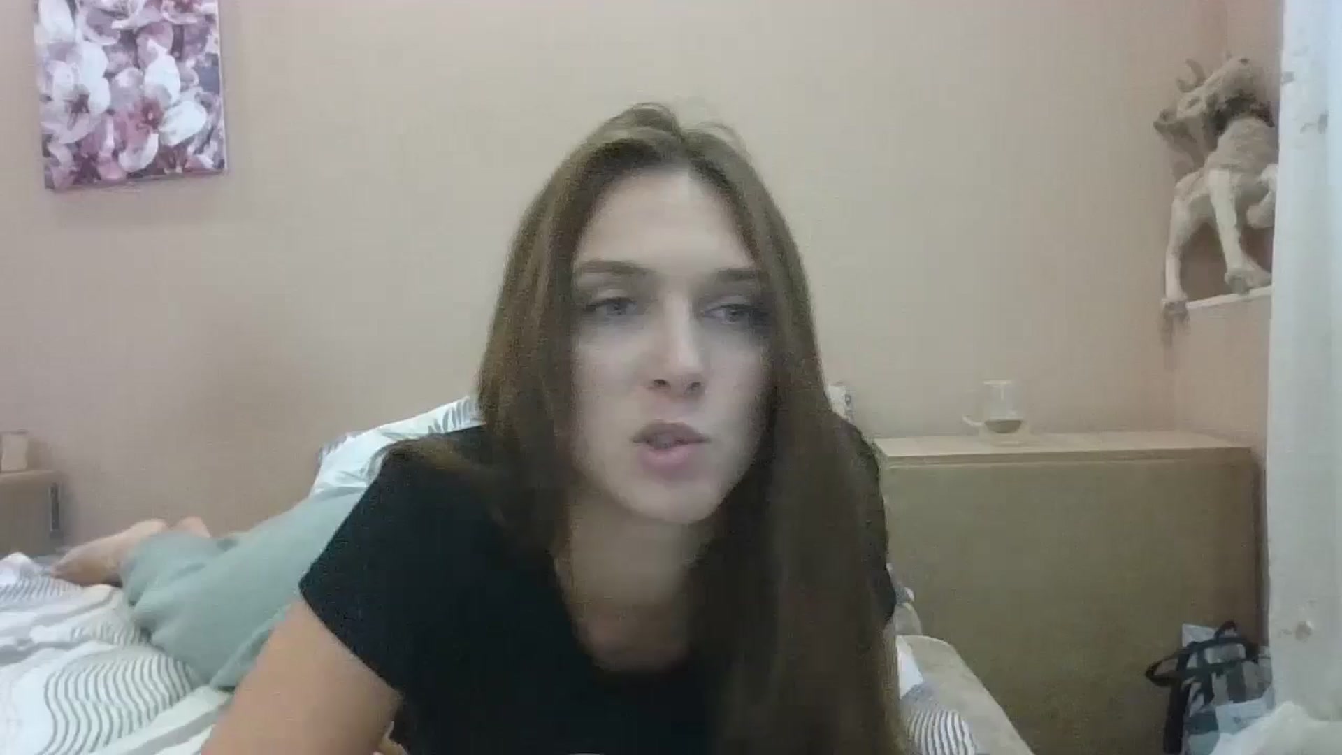 Gallery image thumbnail from HaleyReed's myfreecams stream on, 08/12/2024, 12:32 image 17 of 20
