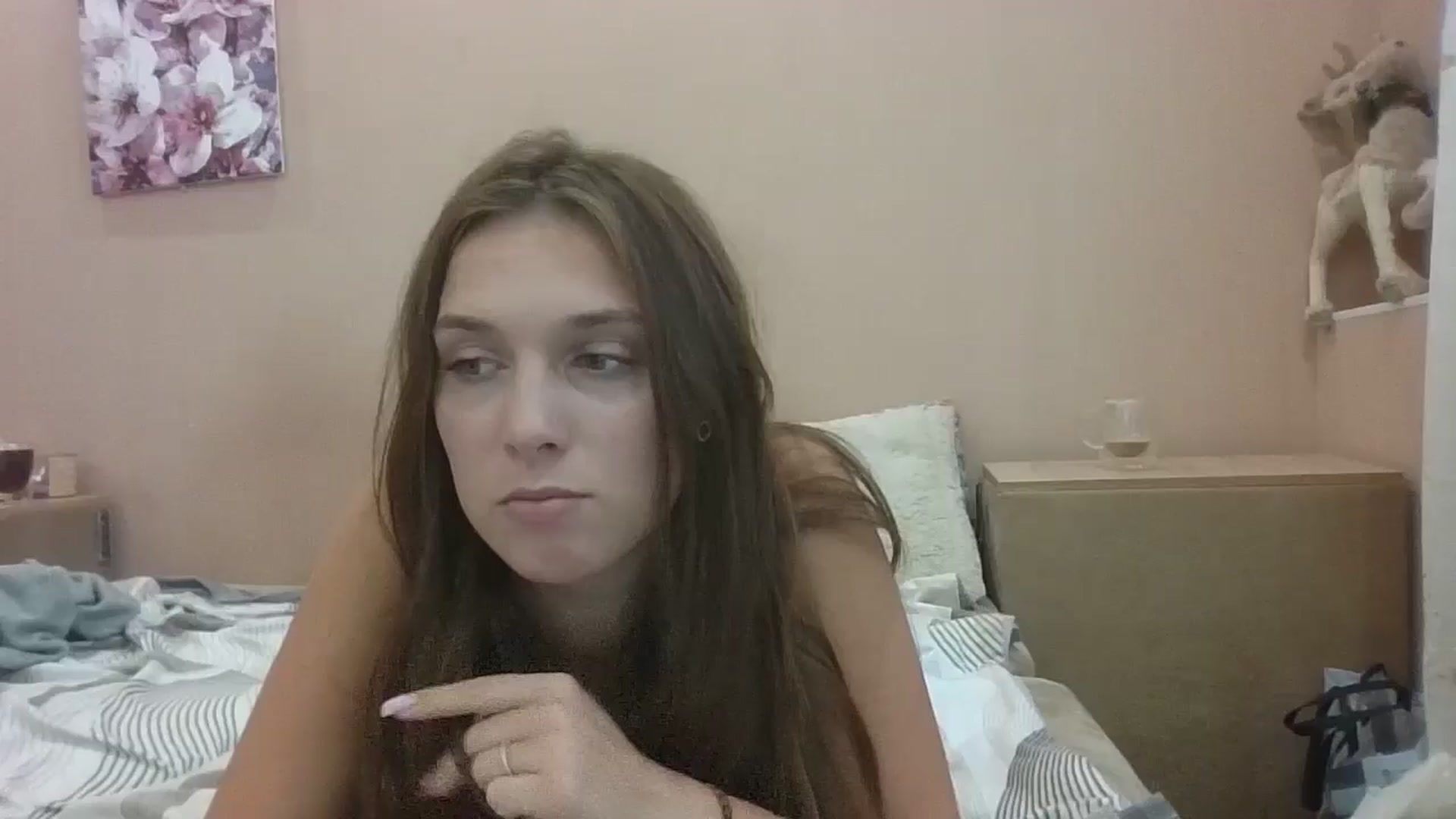 Gallery image thumbnail from HaleyReed's myfreecams stream on, 08/12/2024, 12:44 image 19 of 20
