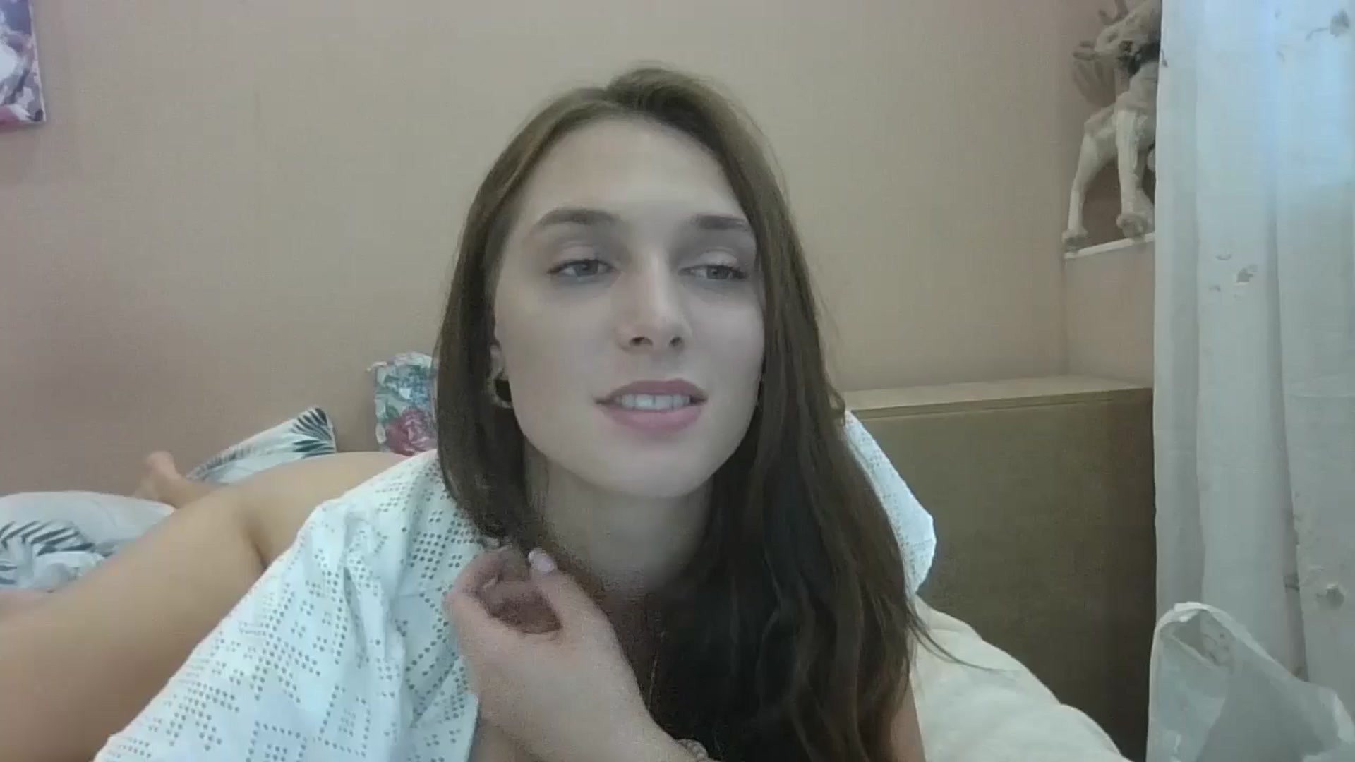 Gallery image thumbnail from HaleyReed's myfreecams stream on, 08/14/2024, 10:51 image 16 of 20