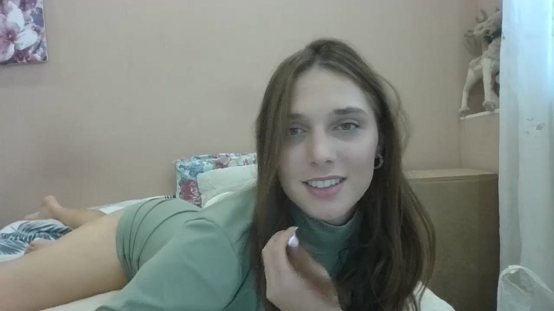 Gallery image thumbnail from HaleyReed's myfreecams stream on, 08/14/2024, 11:36 image 8 of 20