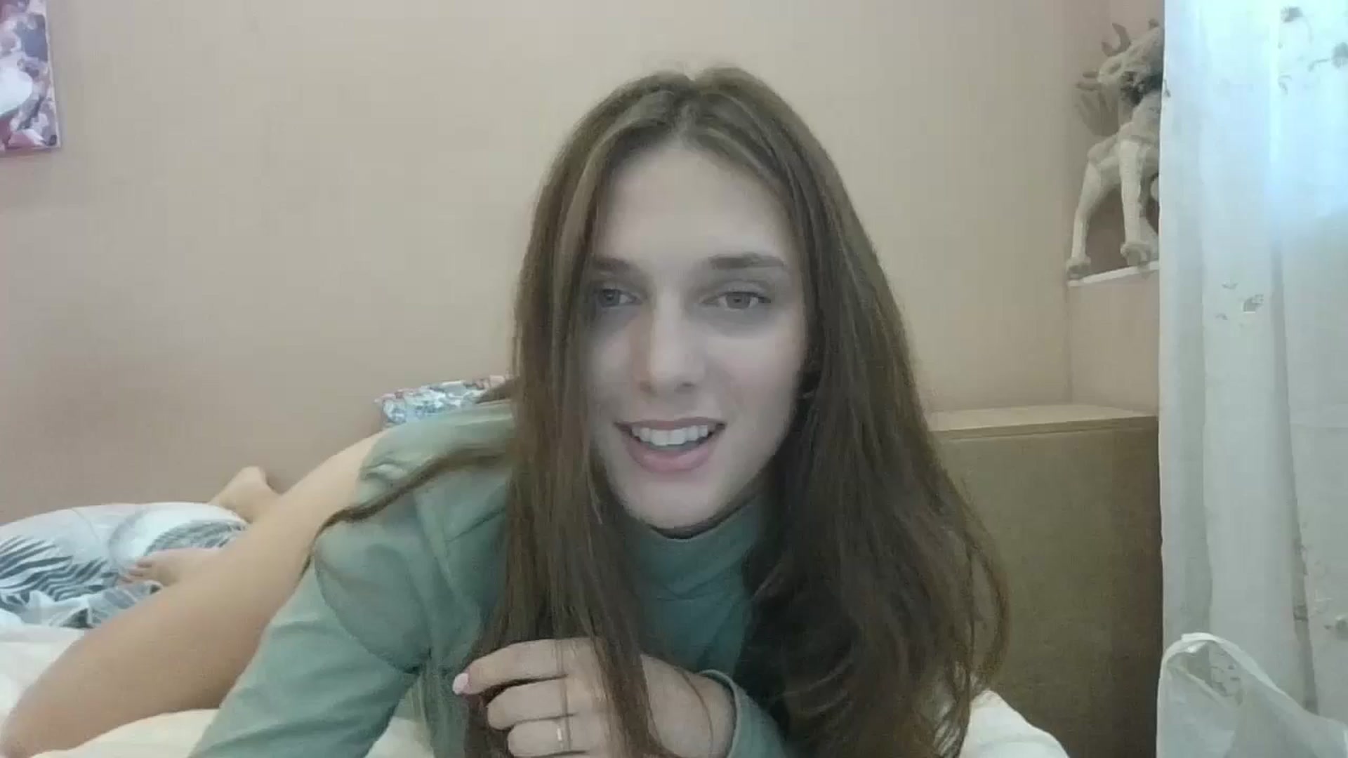 Gallery image thumbnail from HaleyReed's myfreecams stream on, 08/14/2024, 11:36 image 20 of 20