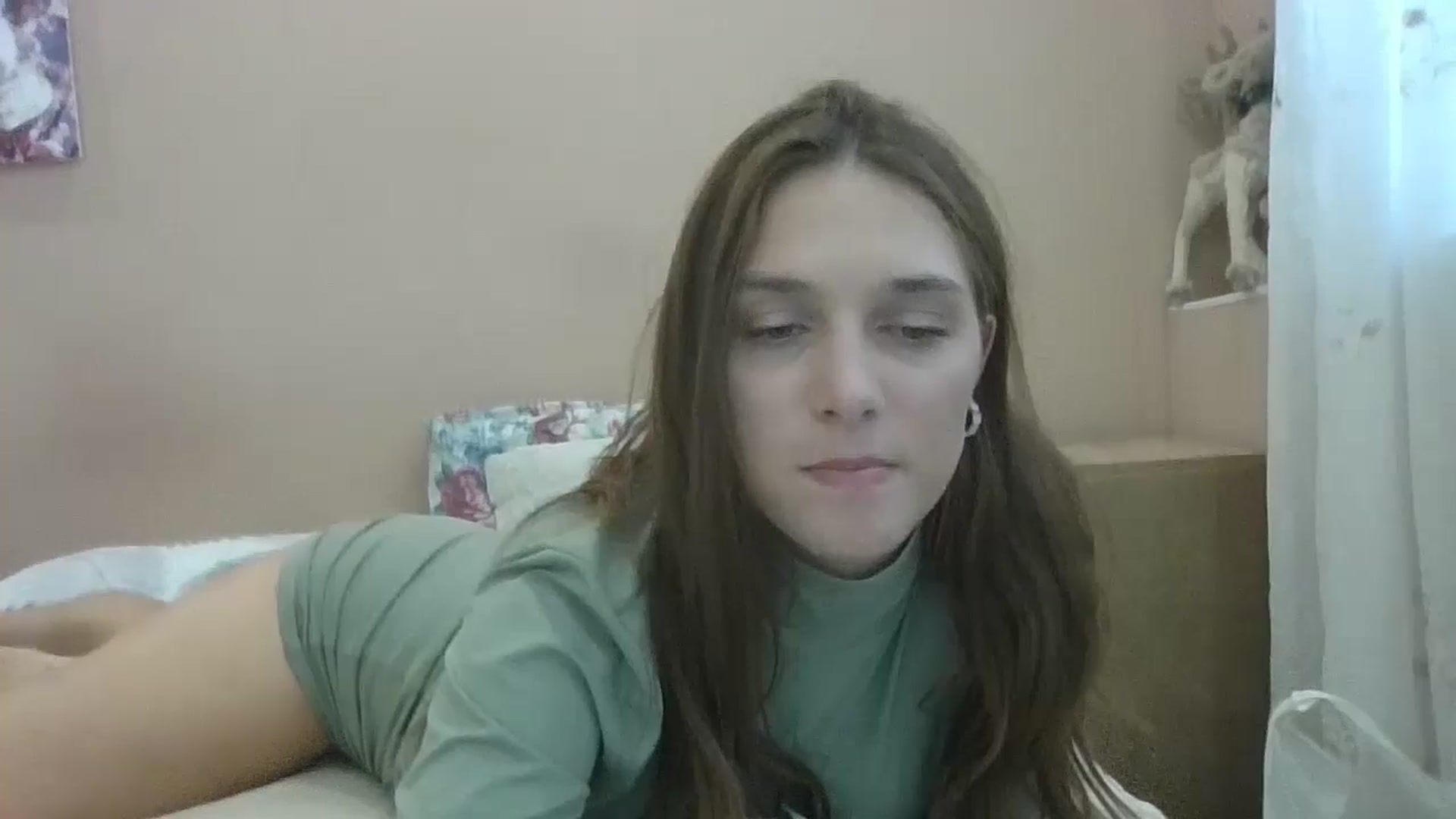 Gallery image thumbnail from HaleyReed's myfreecams stream on, 08/14/2024, 11:36 image 16 of 20