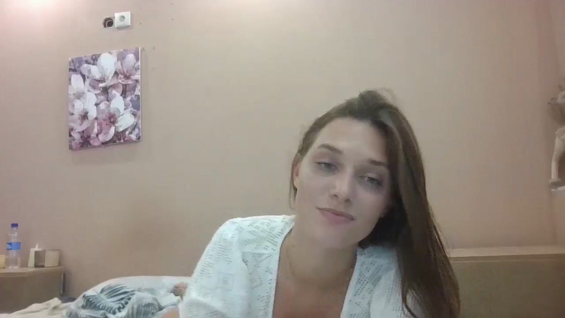 Gallery image thumbnail from HaleyReed's myfreecams stream on, 08/14/2024, 13:12 image 19 of 20