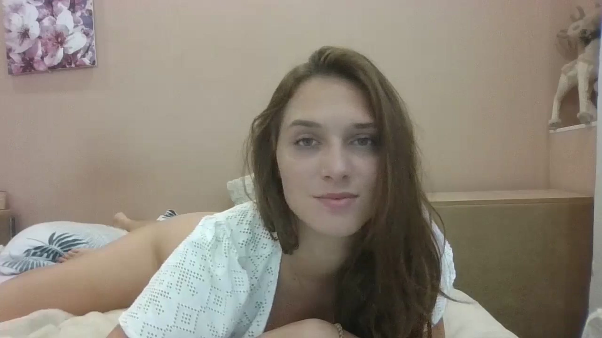 Gallery image thumbnail from HaleyReed's myfreecams stream on, 08/14/2024, 14:05 image 3 of 20