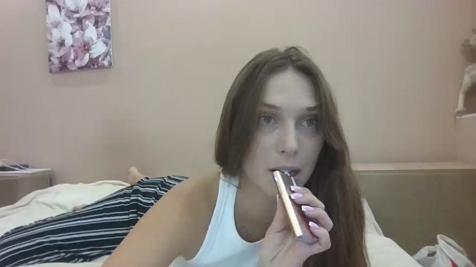 Gallery image thumbnail from HaleyReed's myfreecams stream on, 08/15/2024, 10:39 image 17 of 20
