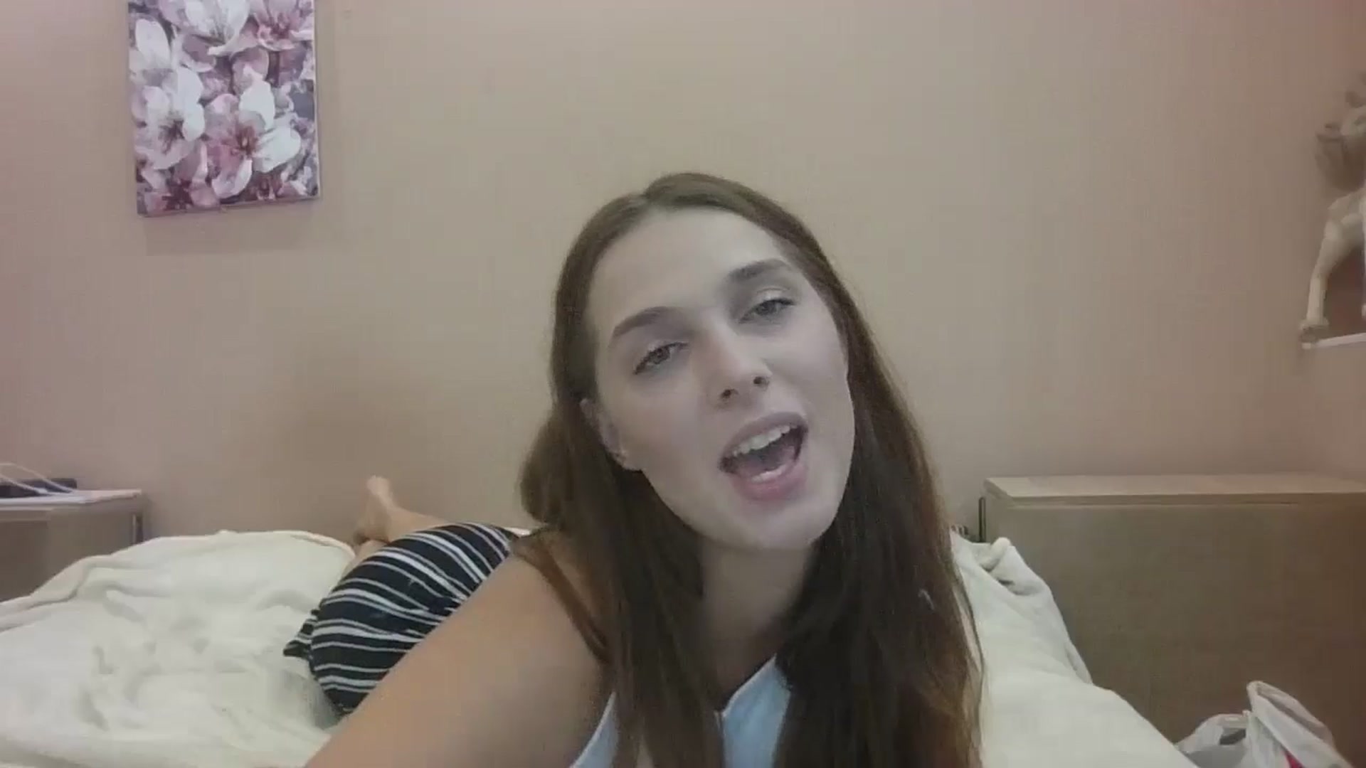 Gallery image thumbnail from HaleyReed's myfreecams stream on, 08/15/2024, 10:39 image 20 of 20