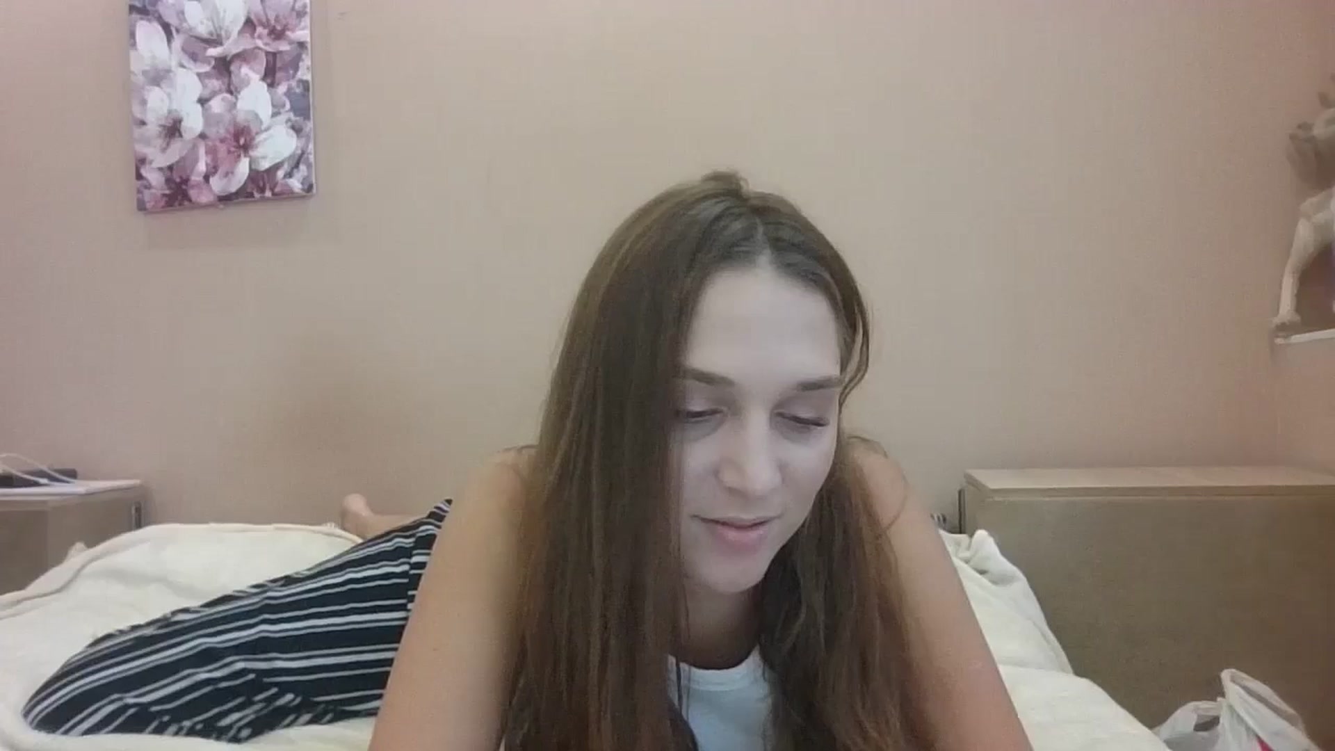 Gallery image thumbnail from HaleyReed's myfreecams stream on, 08/15/2024, 10:39 image 6 of 20