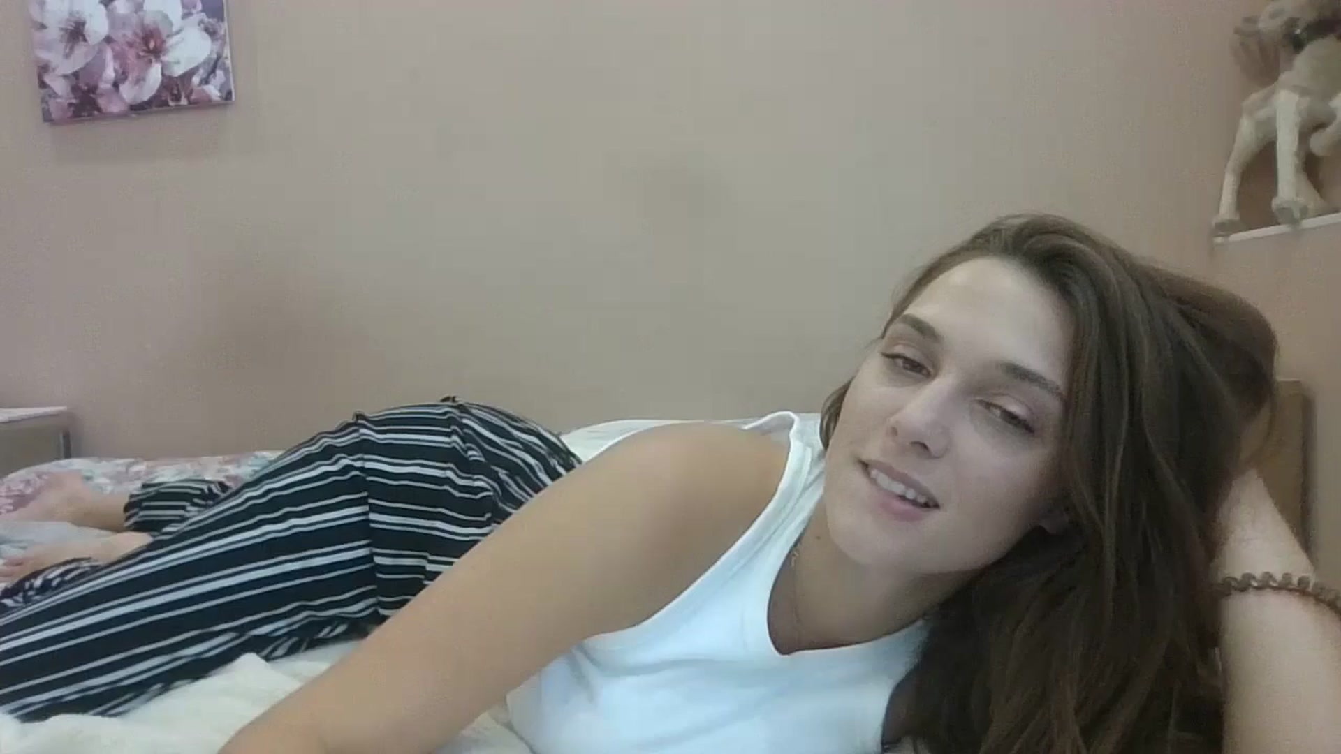 Gallery image thumbnail from HaleyReed's myfreecams stream on, 08/15/2024, 12:28 image 13 of 20