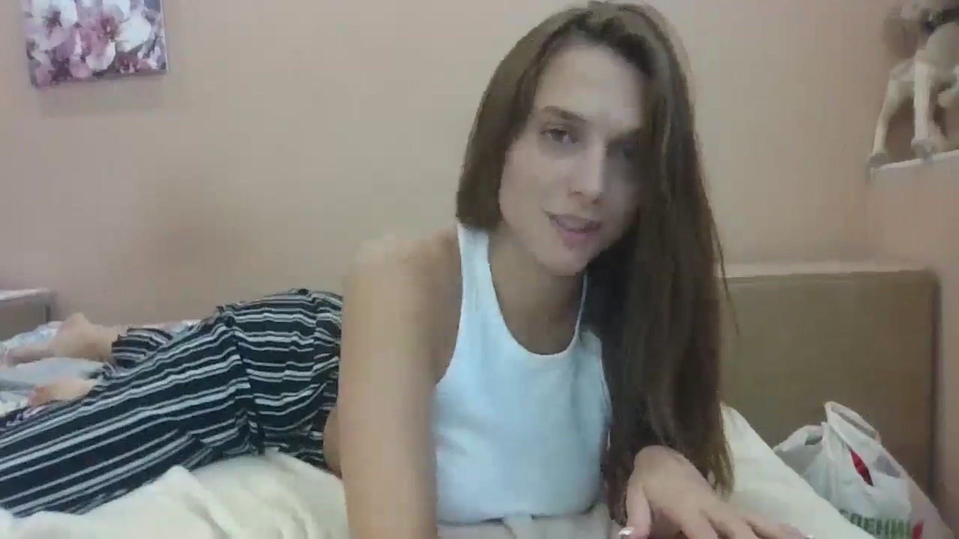 Gallery image thumbnail from HaleyReed's myfreecams stream on, 08/15/2024, 12:28 image 5 of 20