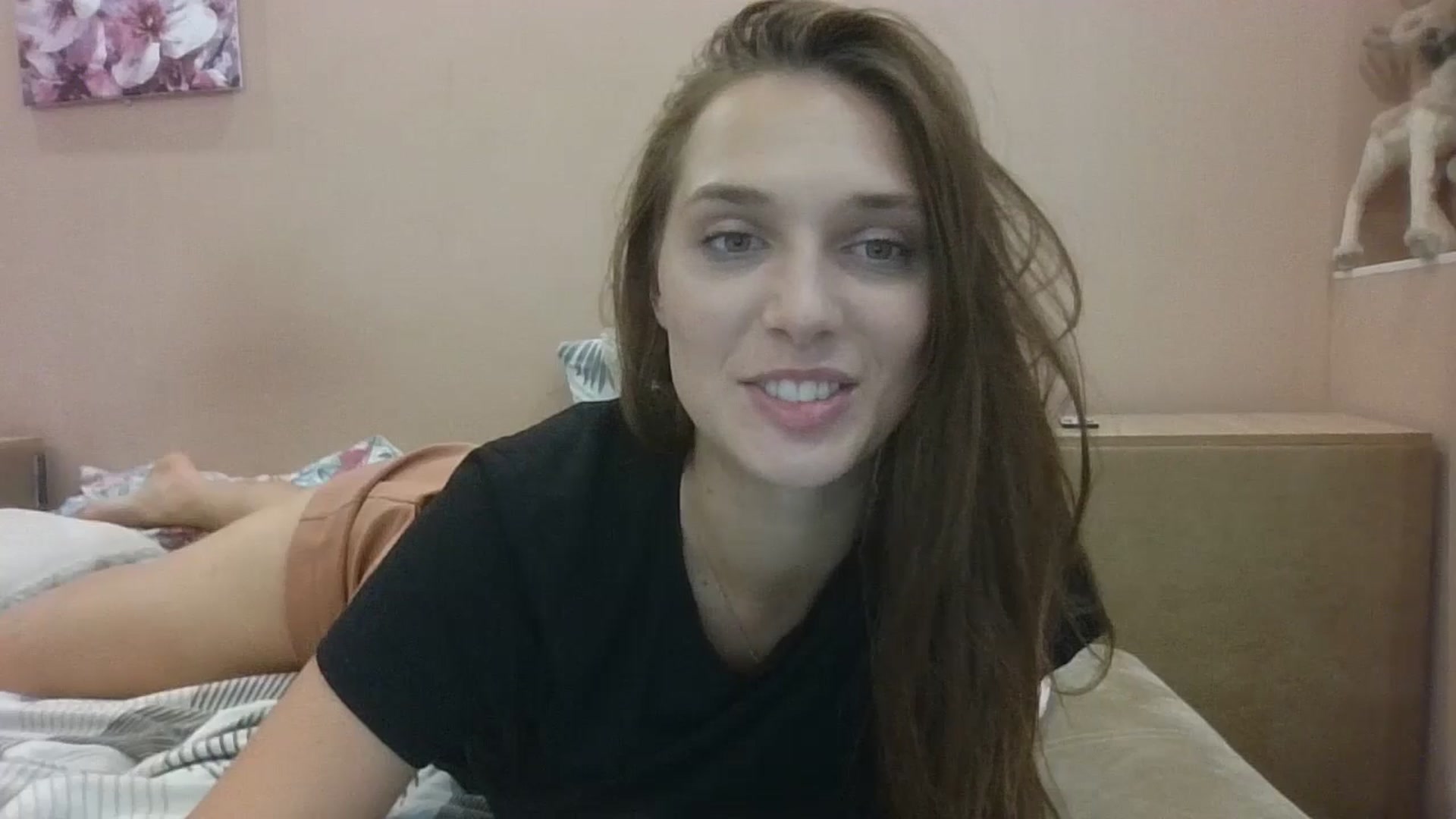 Gallery image thumbnail from HaleyReed's myfreecams stream on, 08/16/2024, 14:07 image 7 of 20