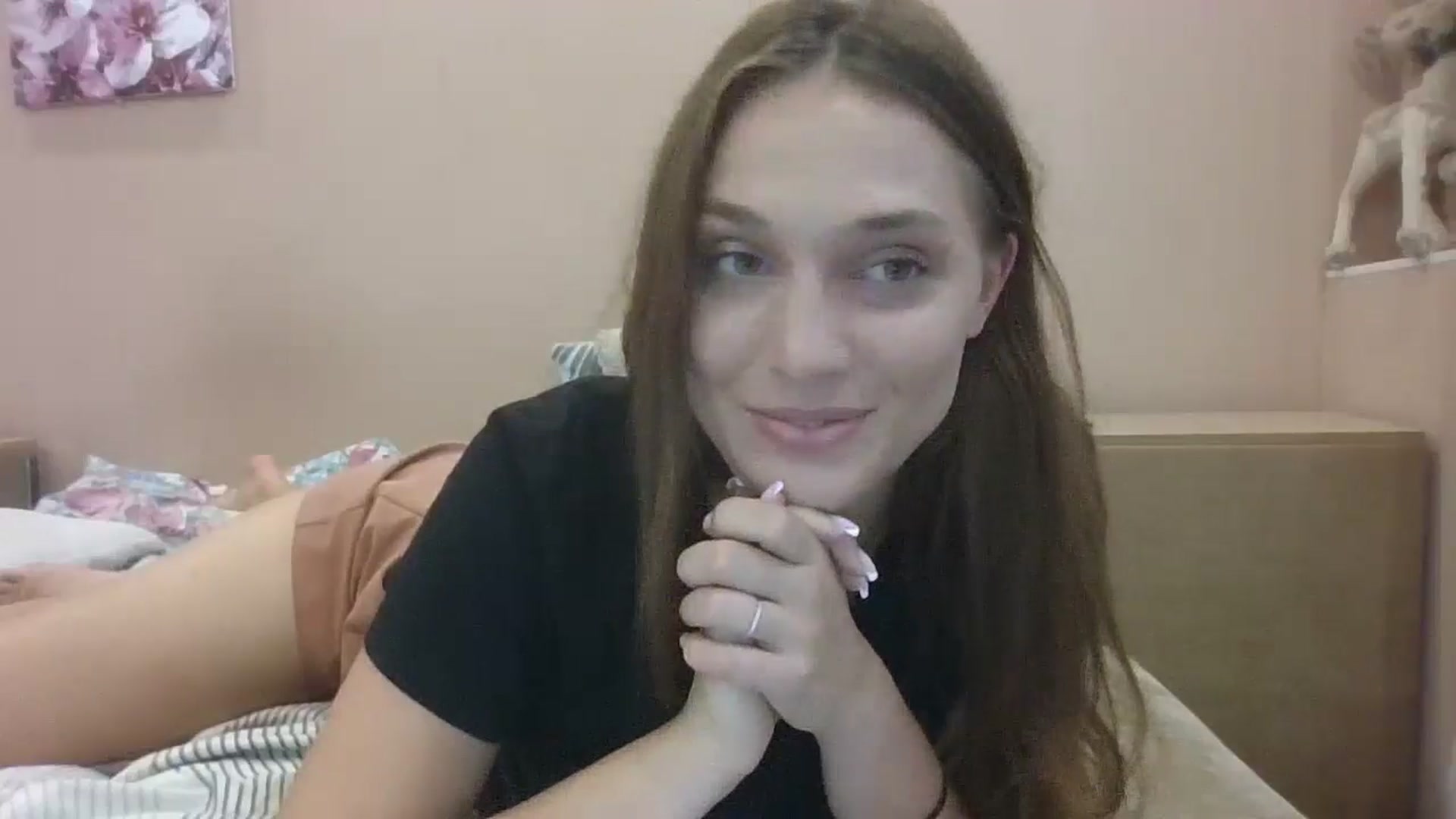 Gallery image thumbnail from HaleyReed's myfreecams stream on, 08/16/2024, 14:07 image 5 of 20