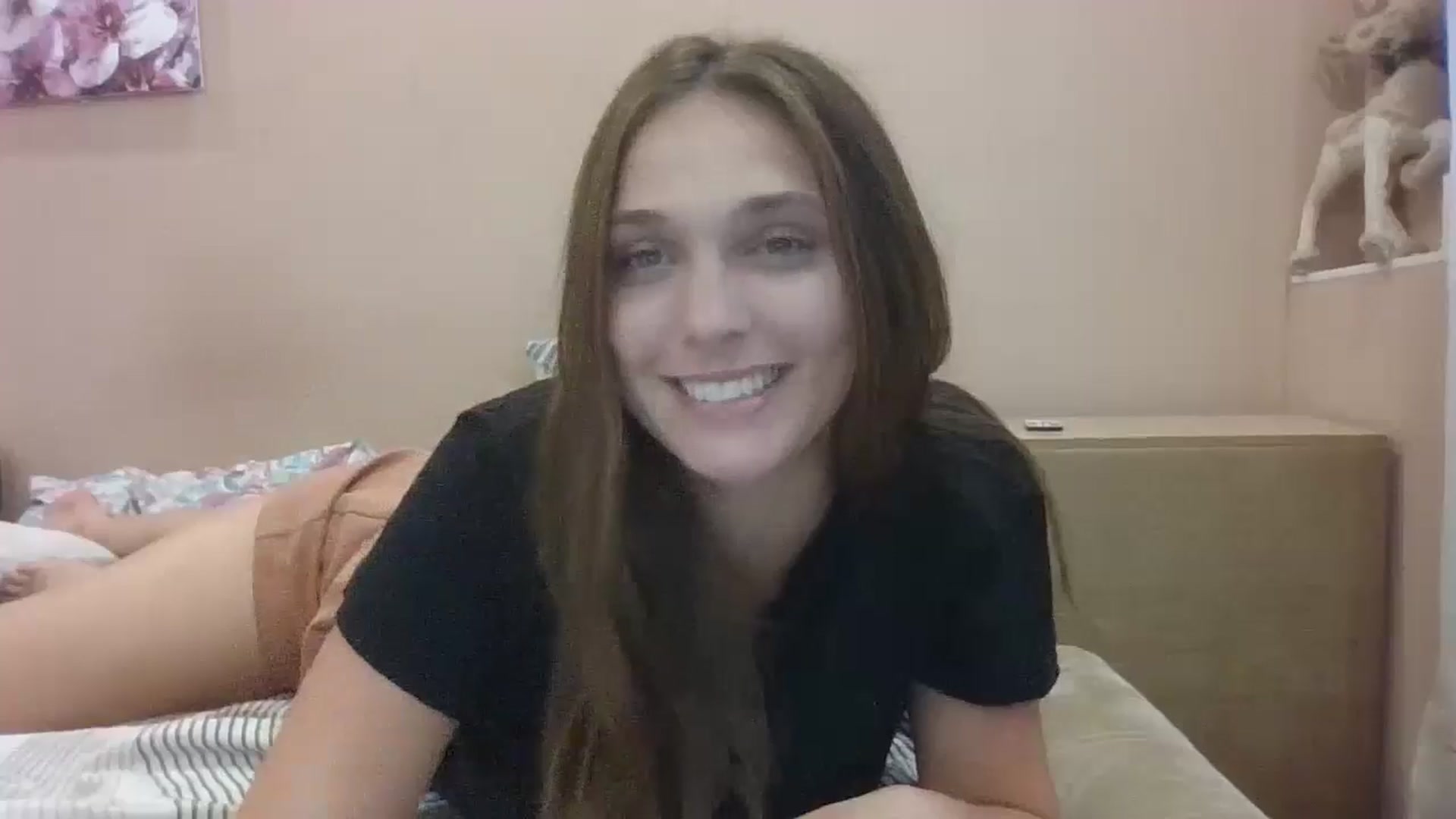 Gallery image thumbnail from HaleyReed's myfreecams stream on, 08/16/2024, 14:07 image 11 of 20