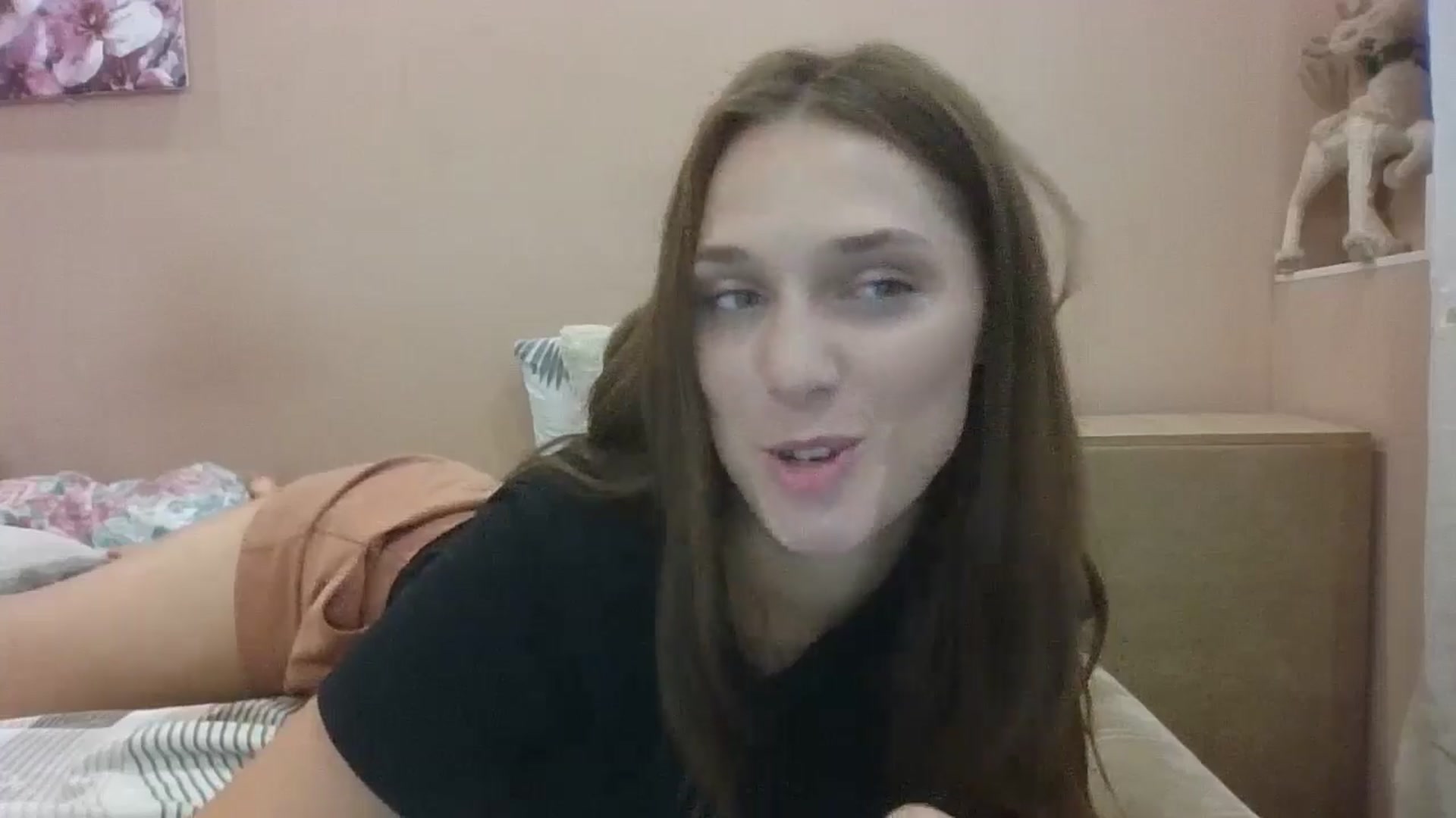 Gallery image thumbnail from HaleyReed's myfreecams stream on, 08/16/2024, 14:07 image 14 of 20