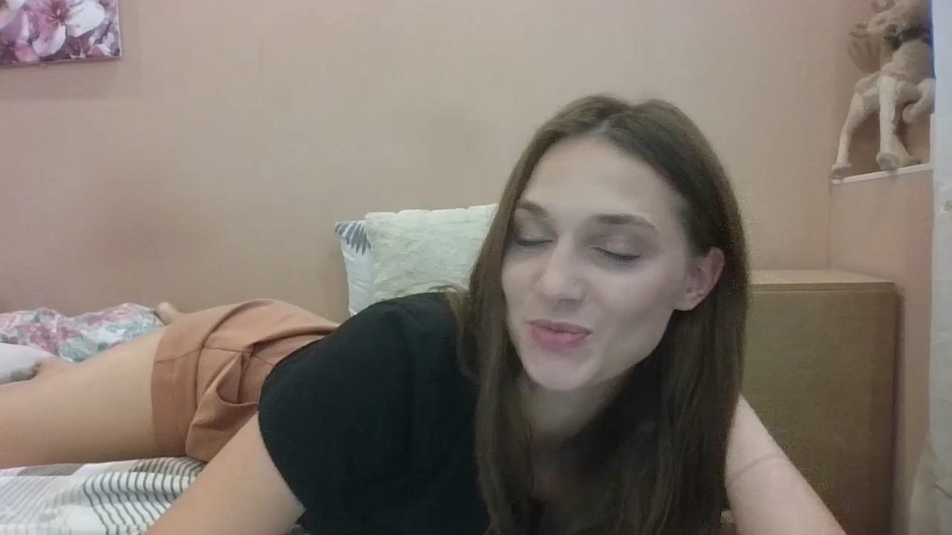 Gallery image thumbnail from HaleyReed's myfreecams stream on, 08/16/2024, 14:07 image 16 of 20