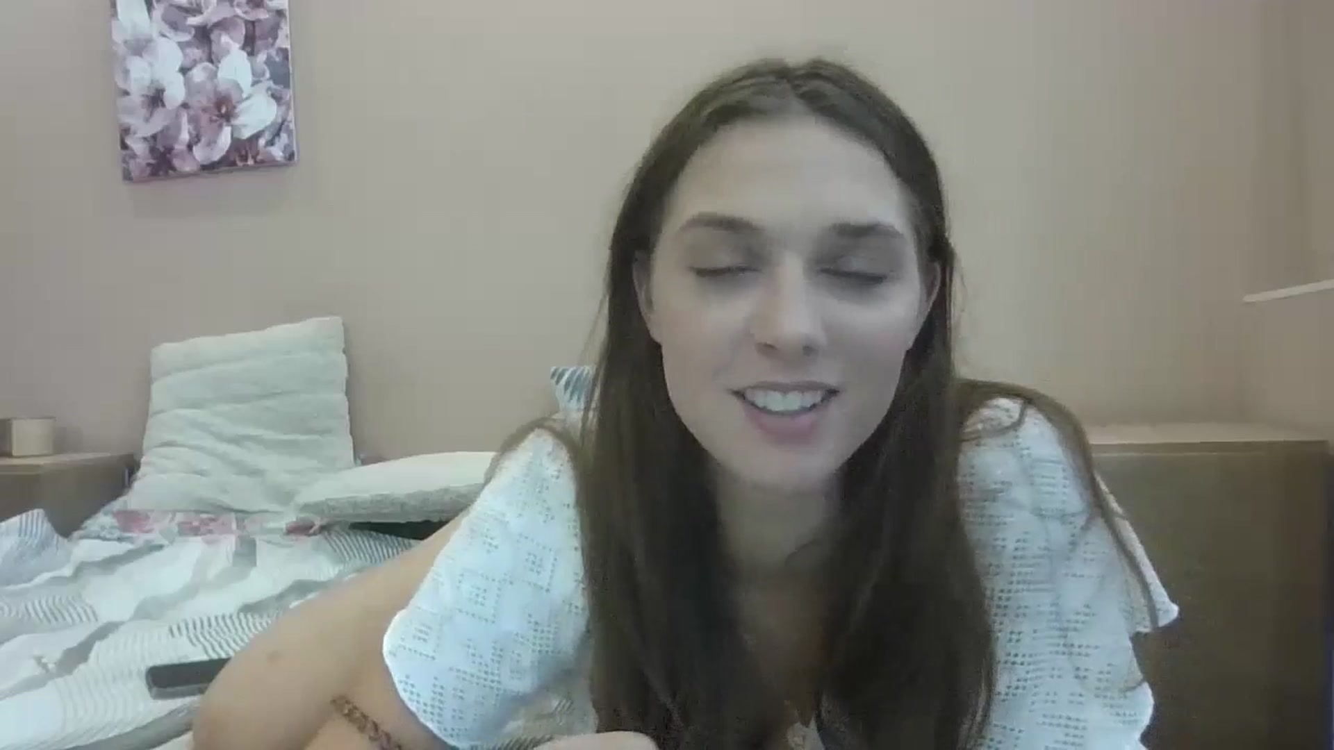 Gallery image thumbnail from HaleyReed's myfreecams stream on, 08/17/2024, 08:54 image 13 of 20