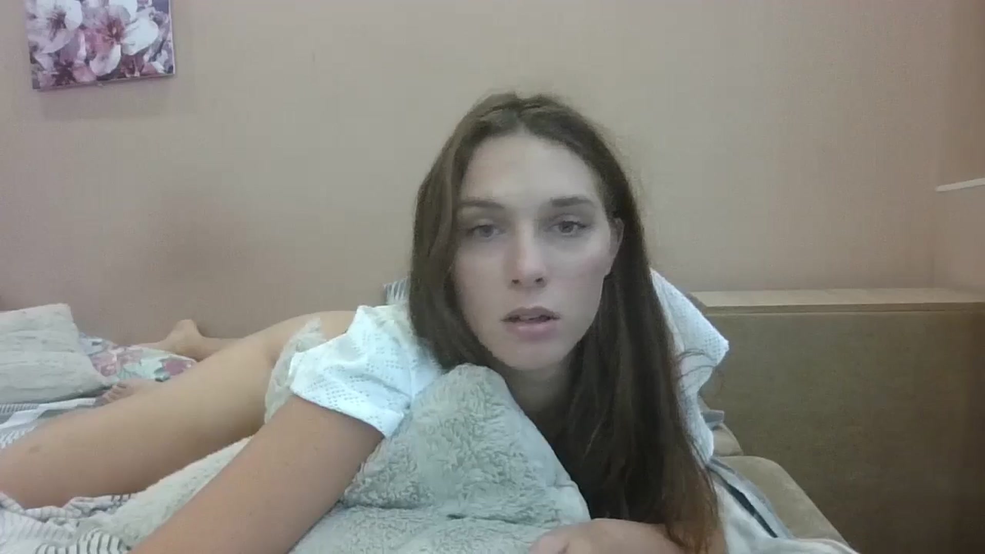 Gallery image thumbnail from HaleyReed's myfreecams stream on, 08/17/2024, 10:15 image 18 of 20