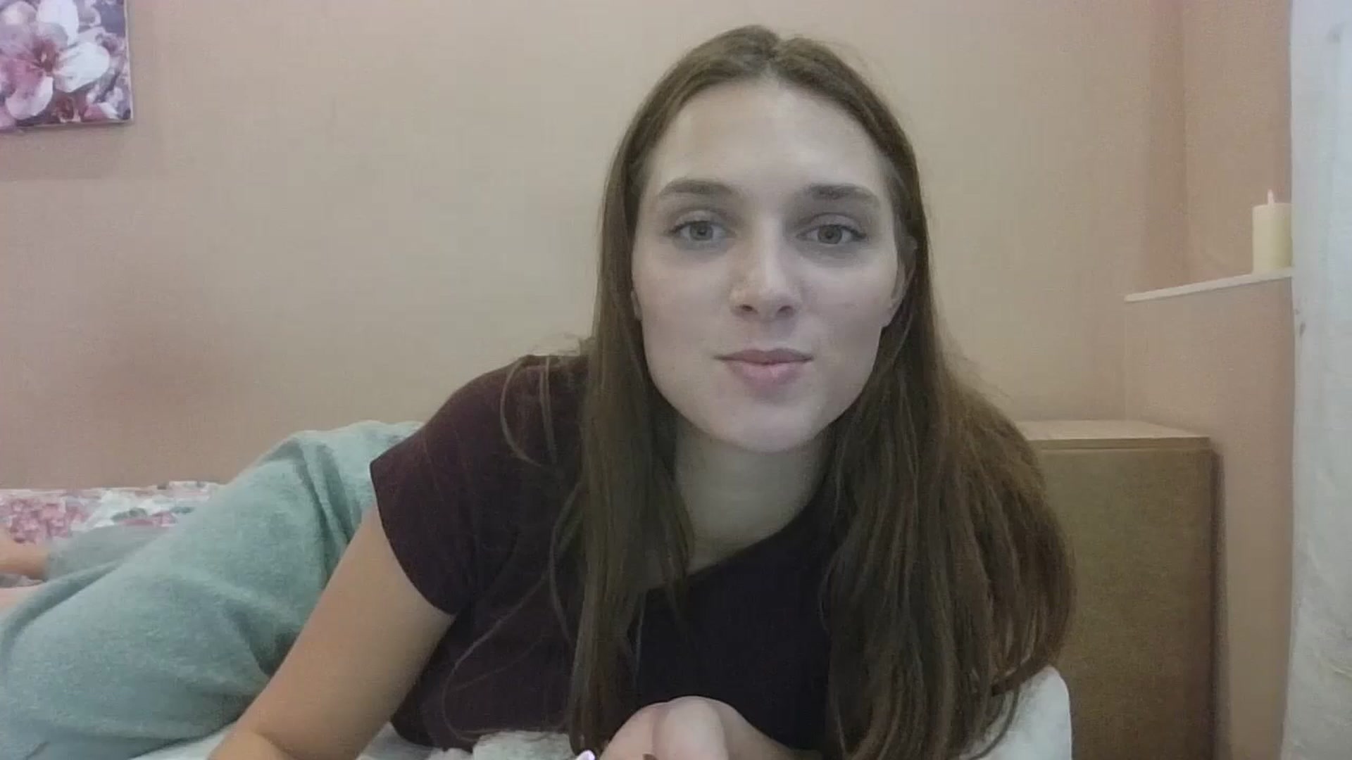 Gallery image thumbnail from HaleyReed's myfreecams stream on, 08/17/2024, 12:09 image 15 of 20
