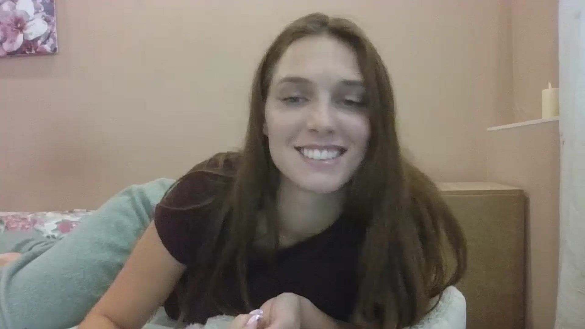 Gallery image thumbnail from HaleyReed's myfreecams stream on, 08/17/2024, 12:09 image 14 of 20
