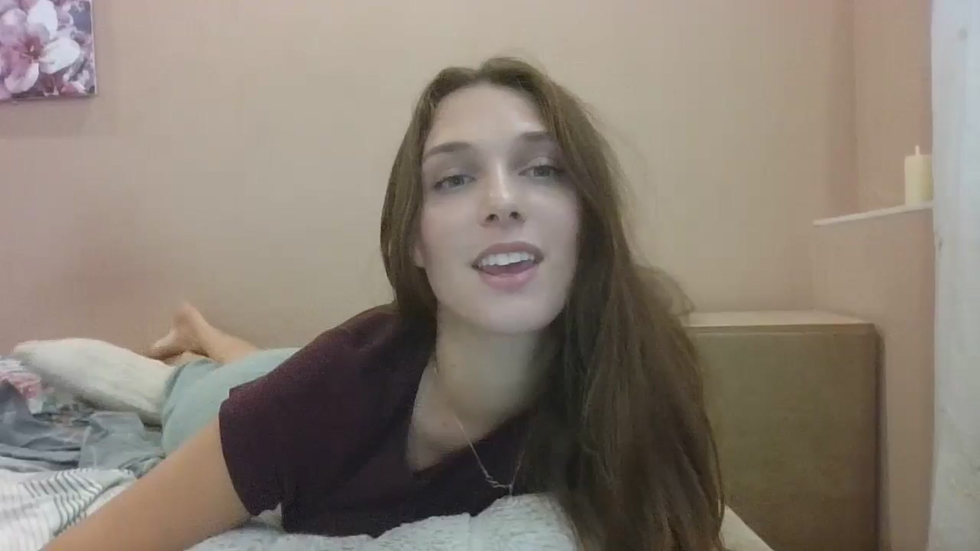 Gallery image thumbnail from HaleyReed's myfreecams stream on, 08/17/2024, 13:03 image 12 of 20