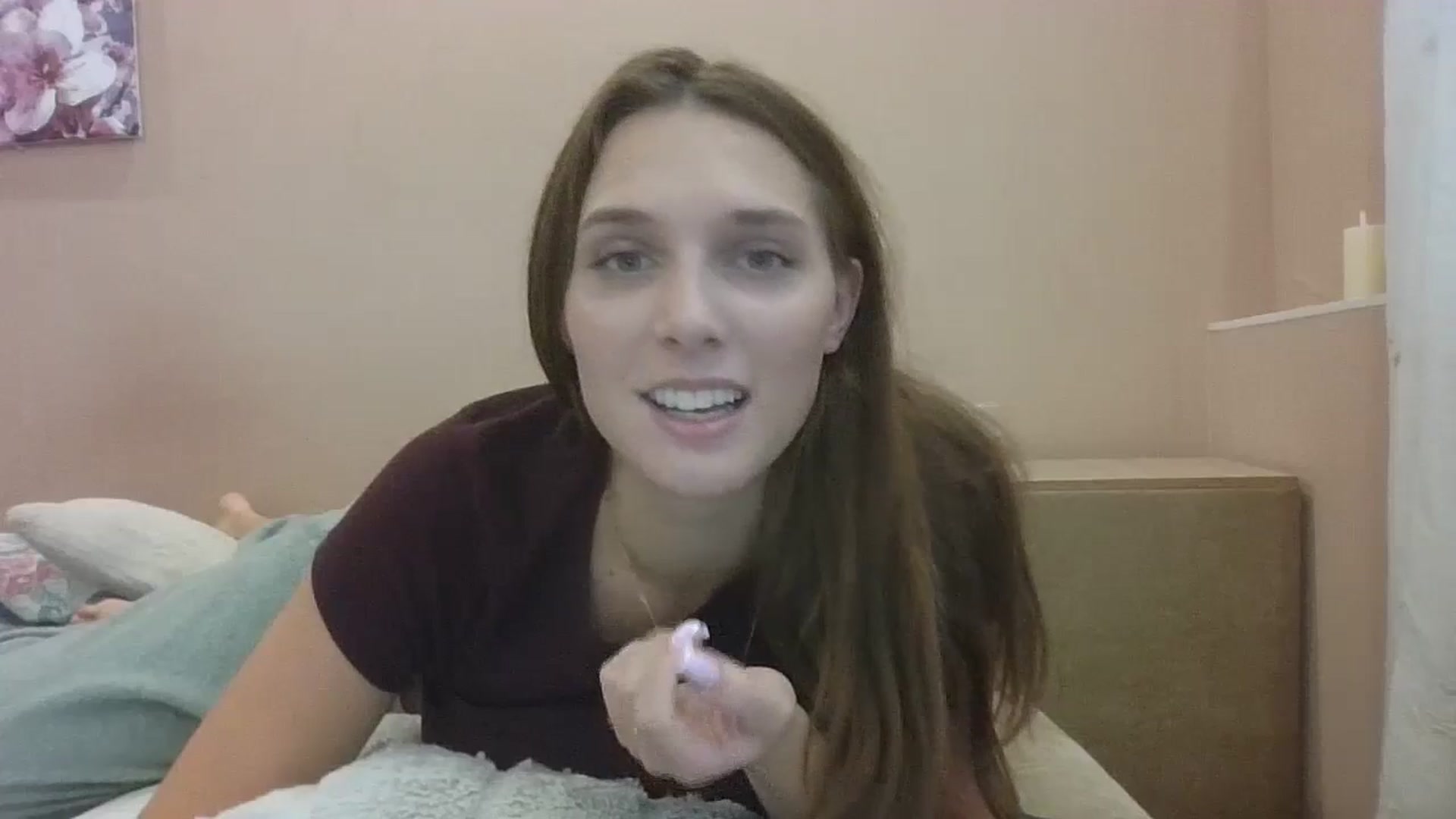 Gallery image thumbnail from HaleyReed's myfreecams stream on, 08/17/2024, 13:03 image 18 of 20