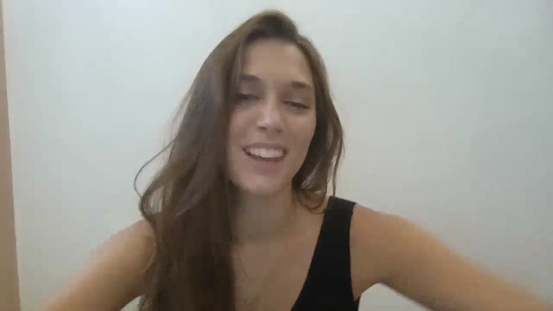 Gallery image thumbnail from HaleyReed's myfreecams stream on, 08/18/2024, 10:20 image 2 of 20