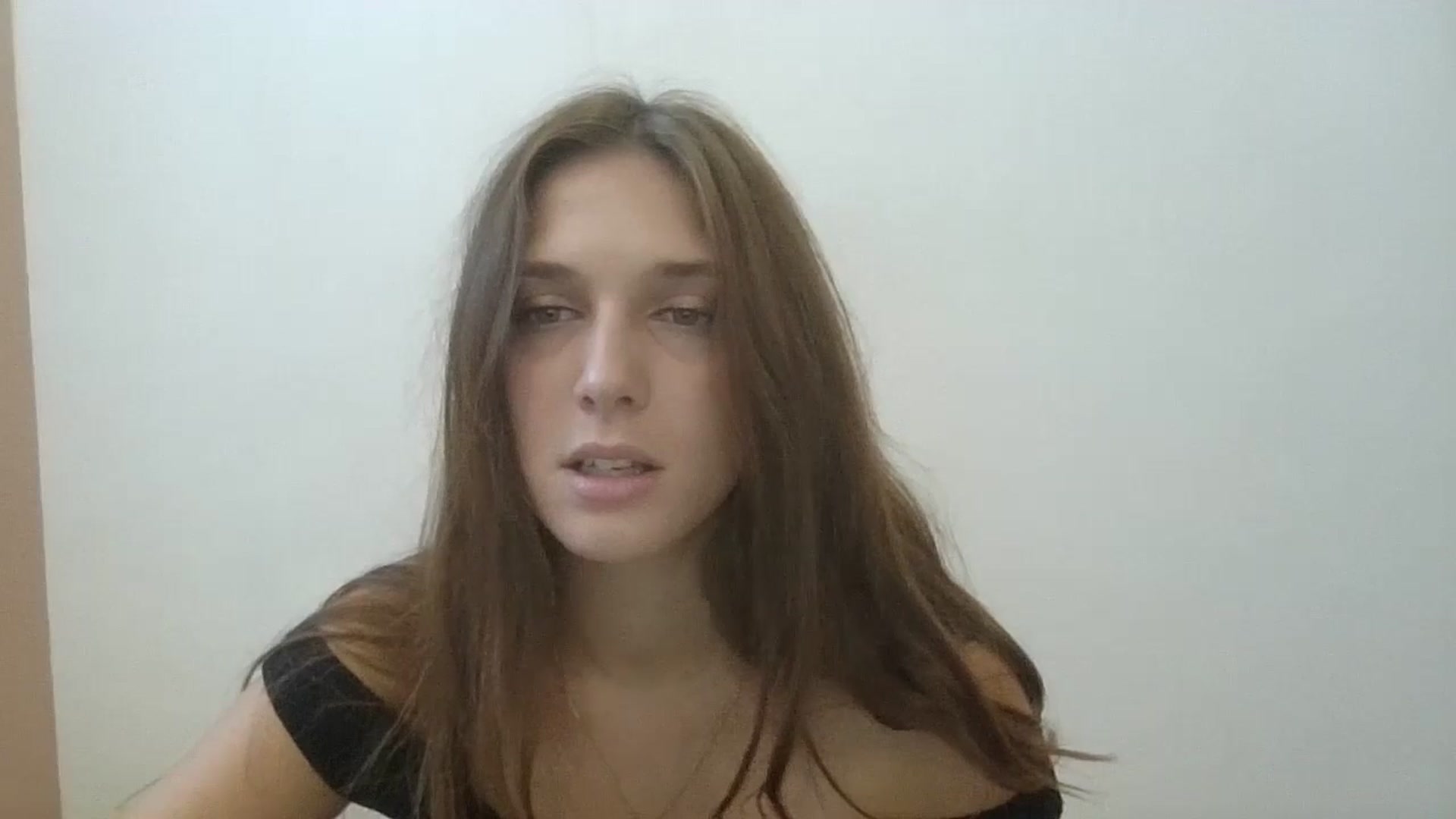 Gallery image thumbnail from HaleyReed's myfreecams stream on, 08/18/2024, 10:20 image 10 of 20