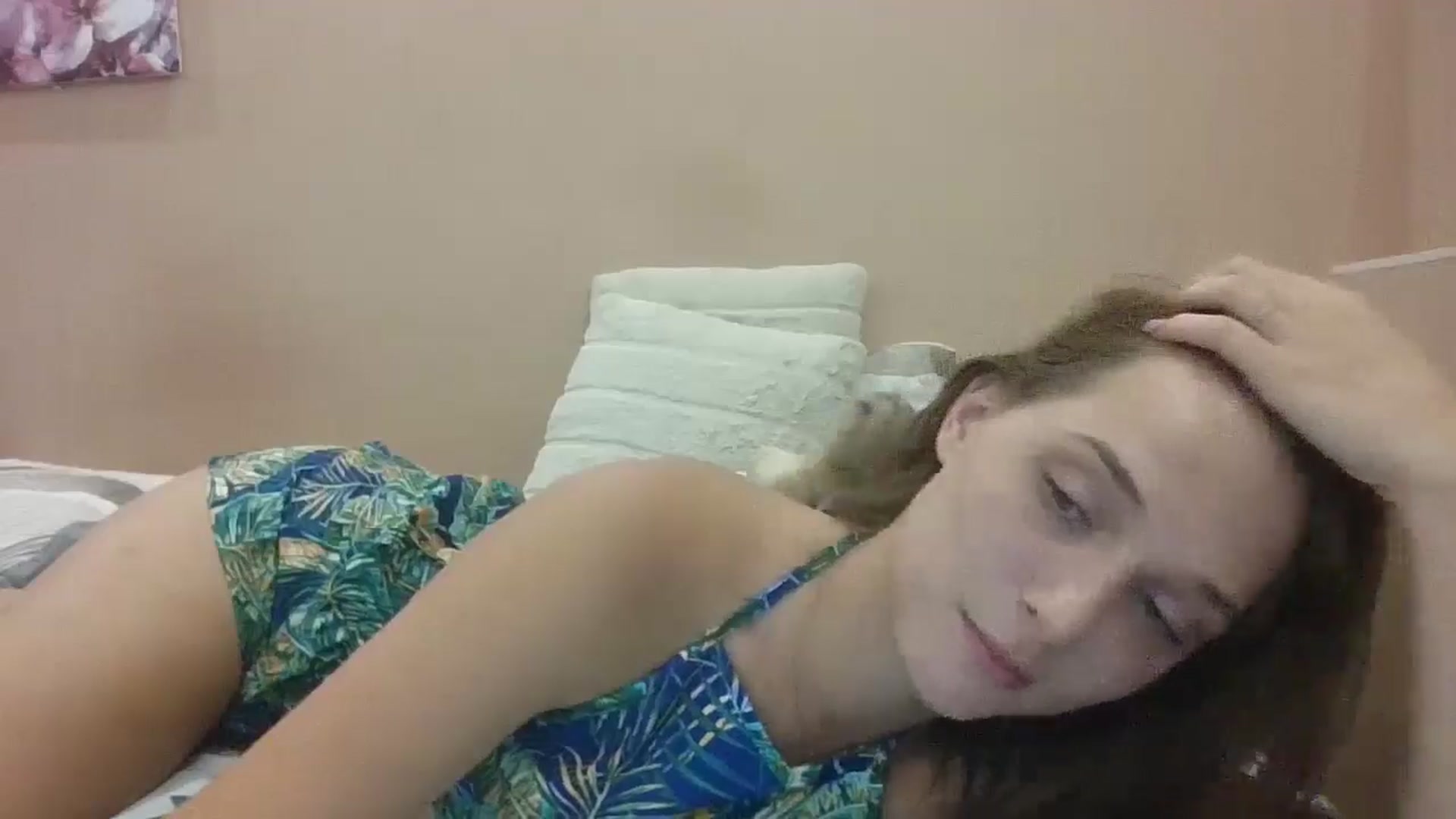 Gallery image thumbnail from HaleyReed's myfreecams stream on, 08/21/2024, 17:28 image 13 of 20