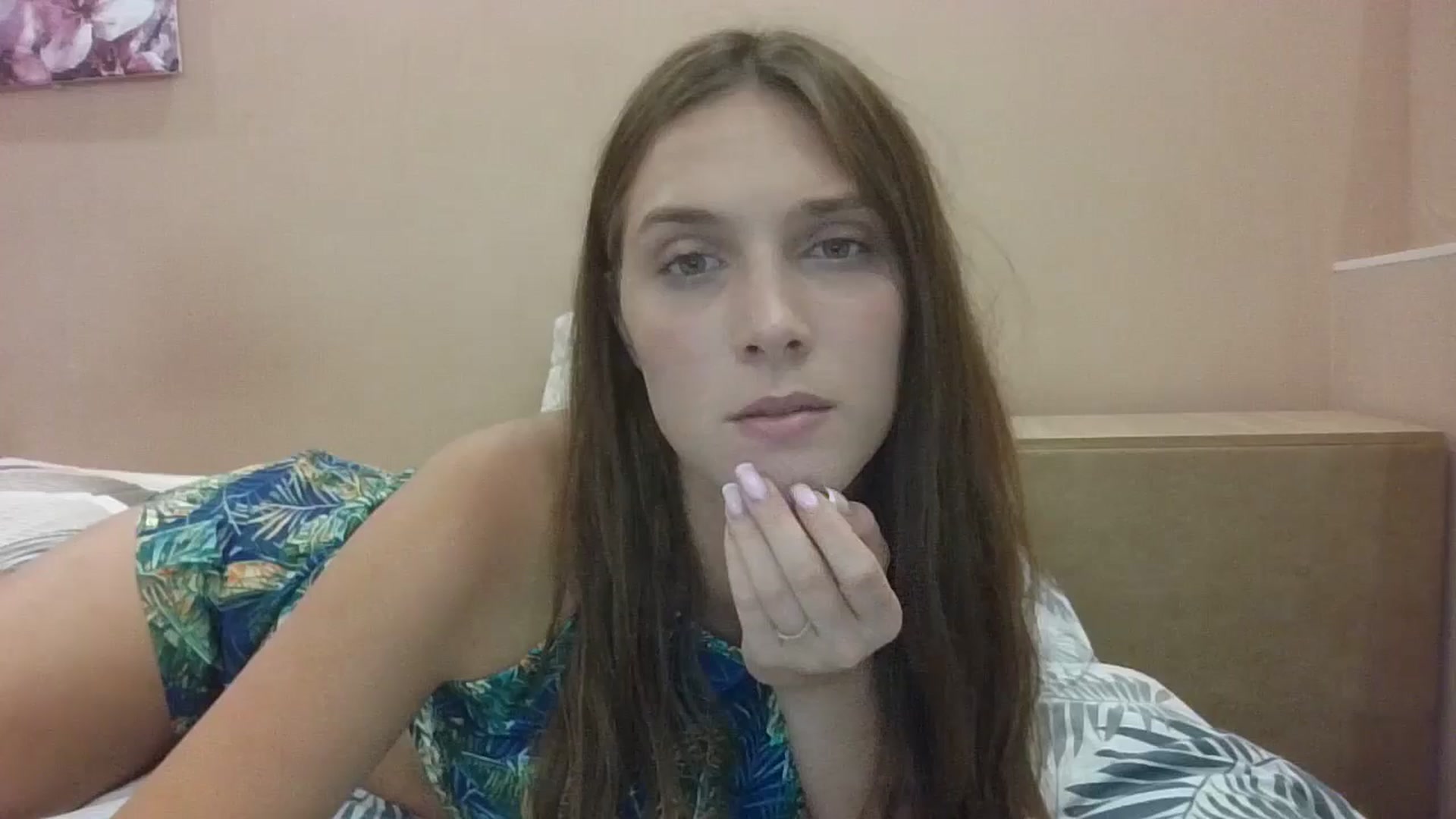Gallery image thumbnail from HaleyReed's myfreecams stream on, 08/21/2024, 17:28 image 1 of 20