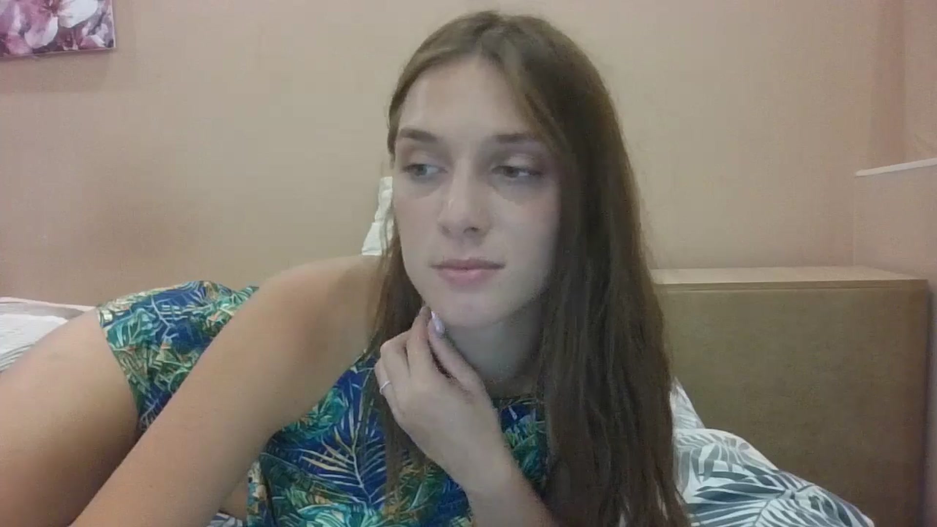 Gallery image thumbnail from HaleyReed's myfreecams stream on, 08/21/2024, 17:28 image 18 of 20
