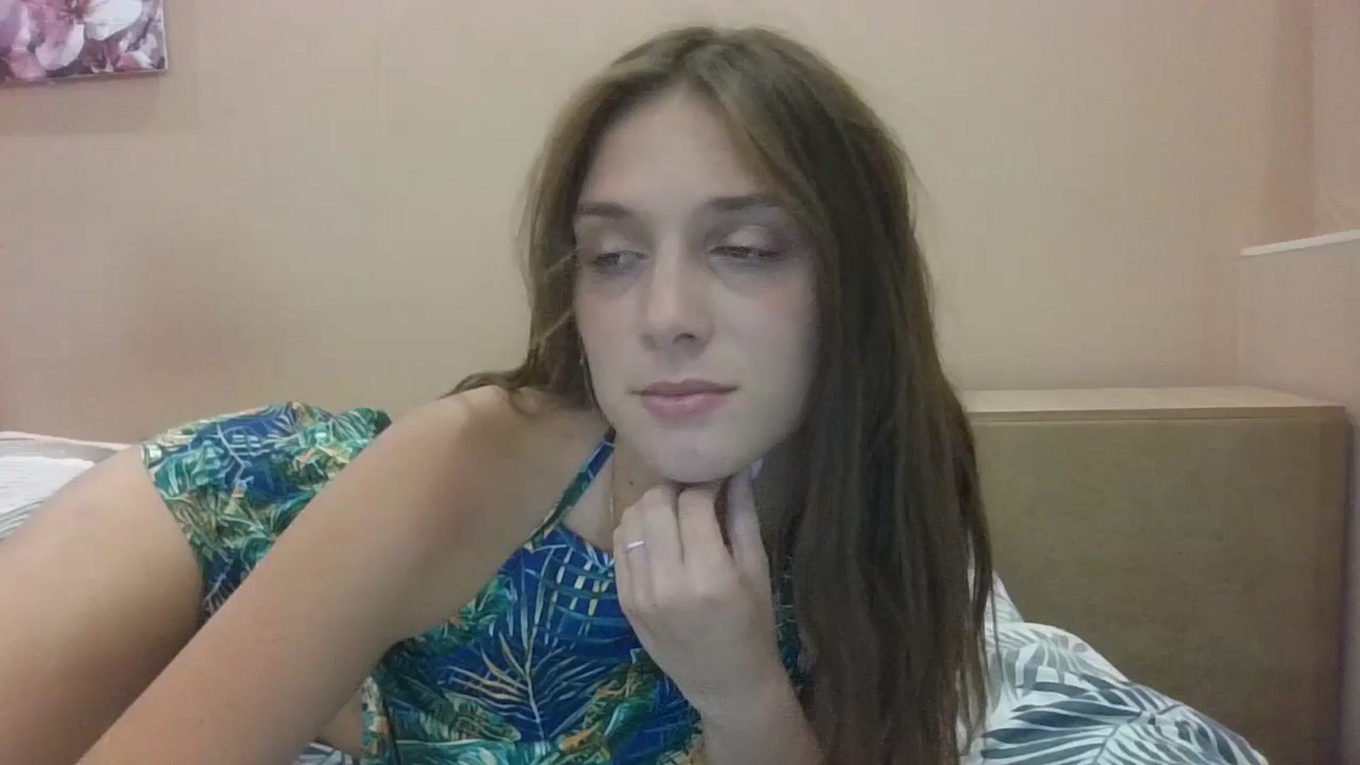 Gallery image thumbnail from HaleyReed's myfreecams stream on, 08/21/2024, 17:28 image 16 of 20