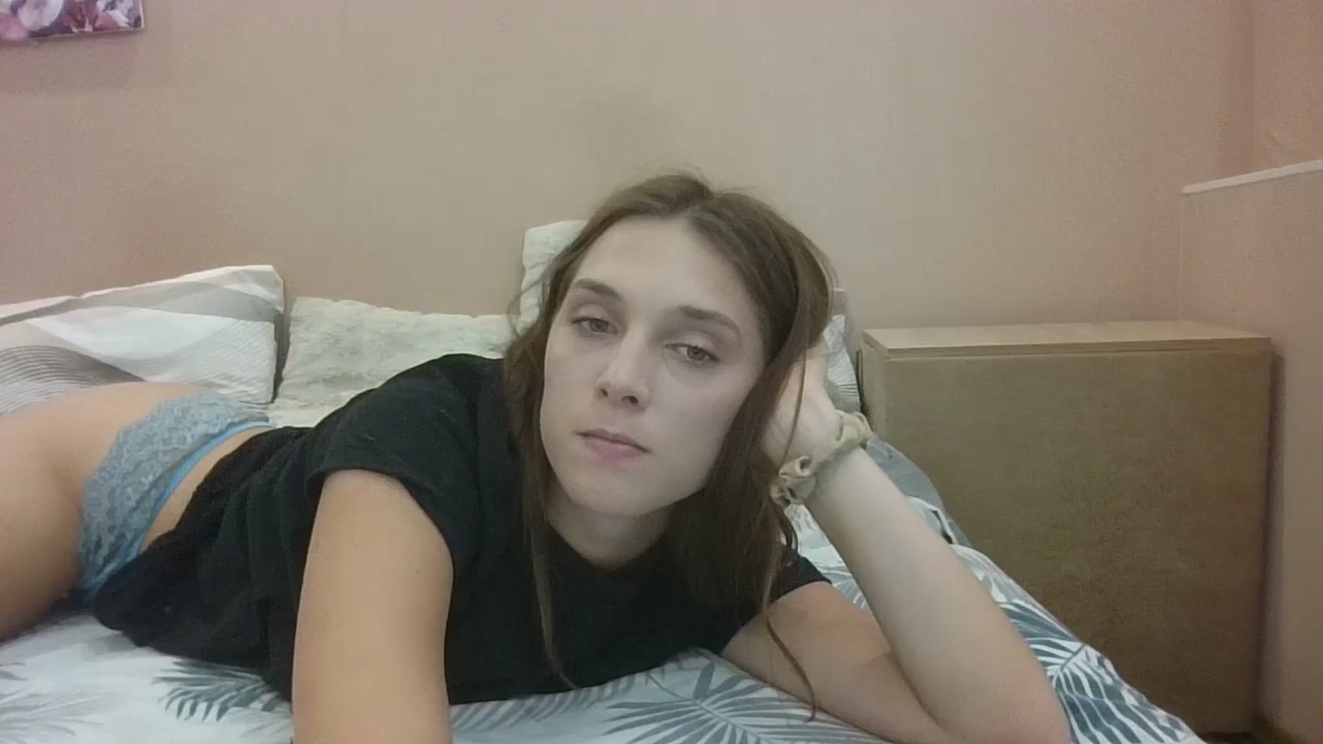 Gallery image thumbnail from HaleyReed's myfreecams stream on, 08/22/2024, 11:26 image 13 of 20