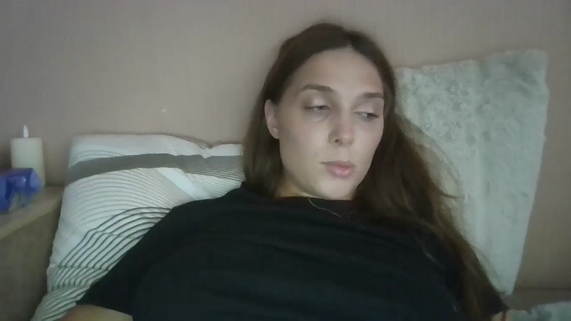 Gallery image thumbnail from HaleyReed's myfreecams stream on, 08/22/2024, 13:42 image 13 of 20
