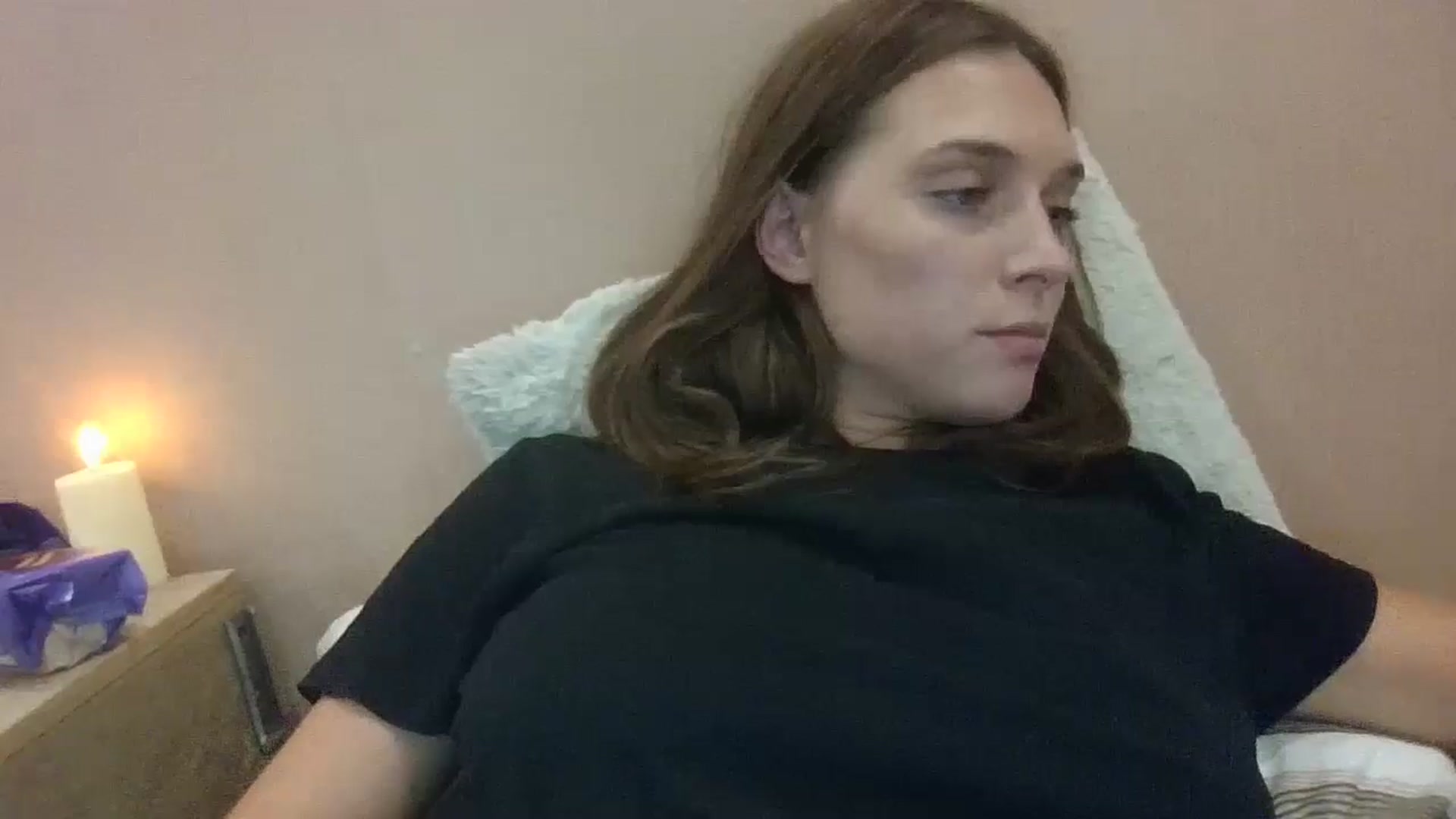 Gallery image thumbnail from HaleyReed's myfreecams stream on, 08/22/2024, 17:06 image 8 of 20