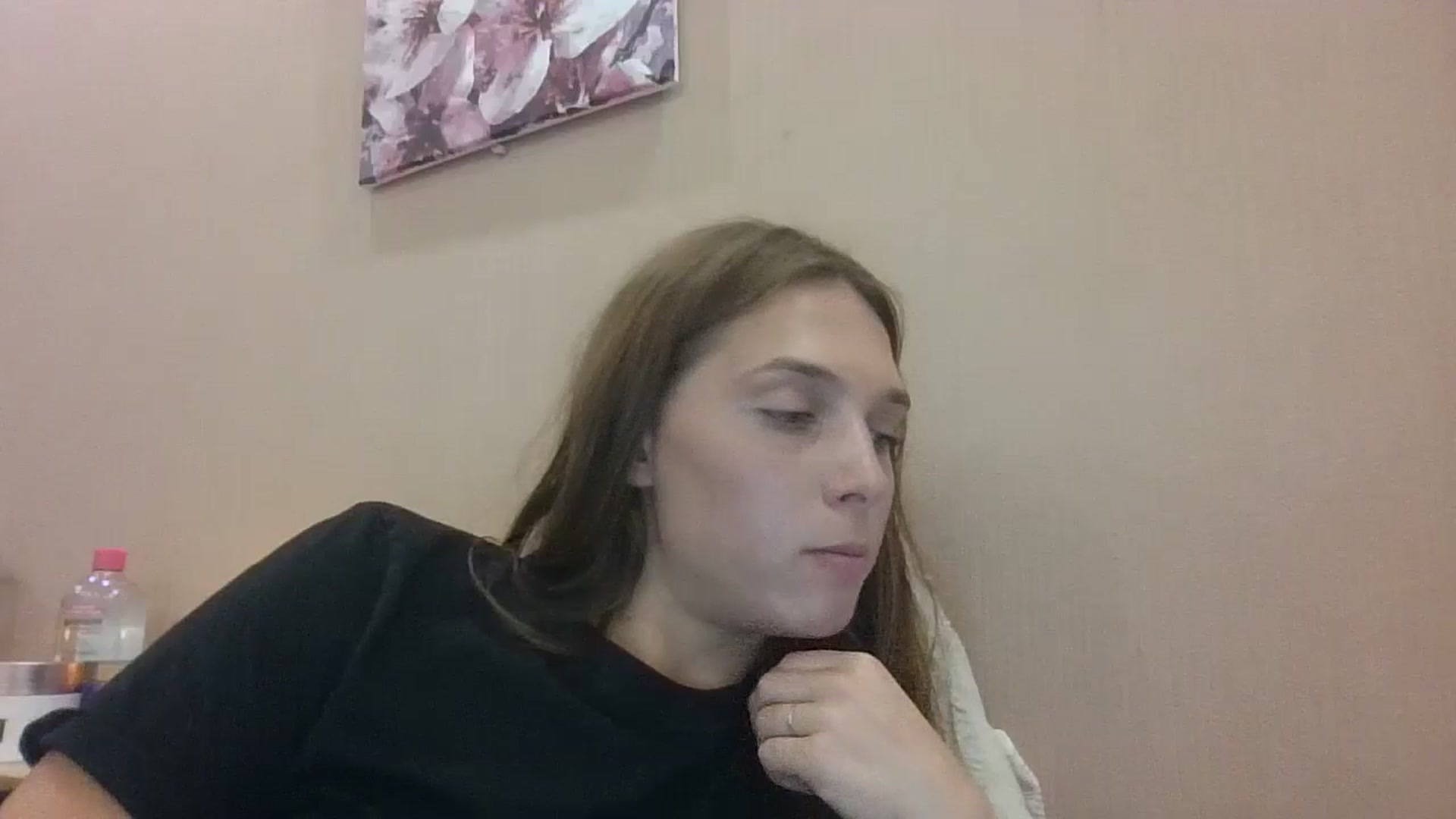 Gallery image thumbnail from HaleyReed's myfreecams stream on, 08/22/2024, 17:06 image 2 of 20