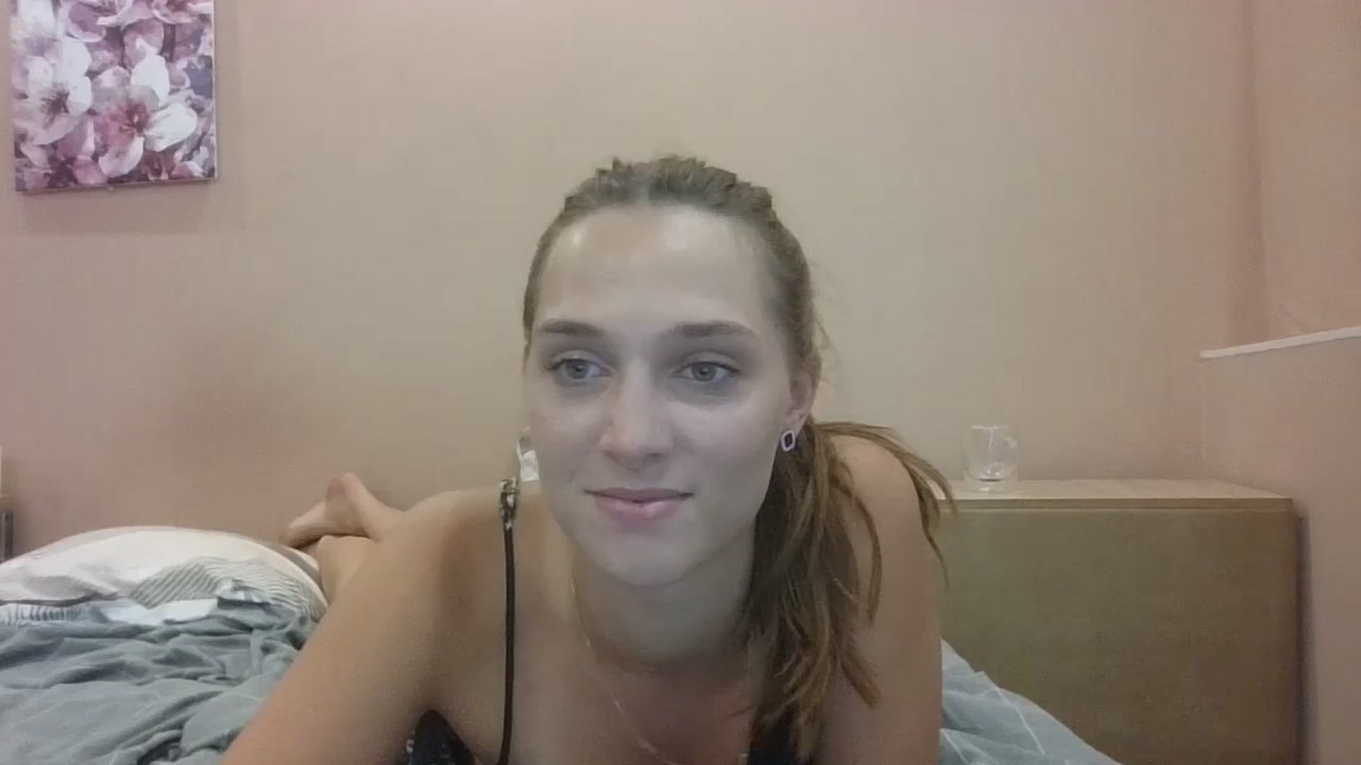 Gallery image thumbnail from HaleyReed's myfreecams stream on, 08/23/2024, 15:24 image 11 of 20